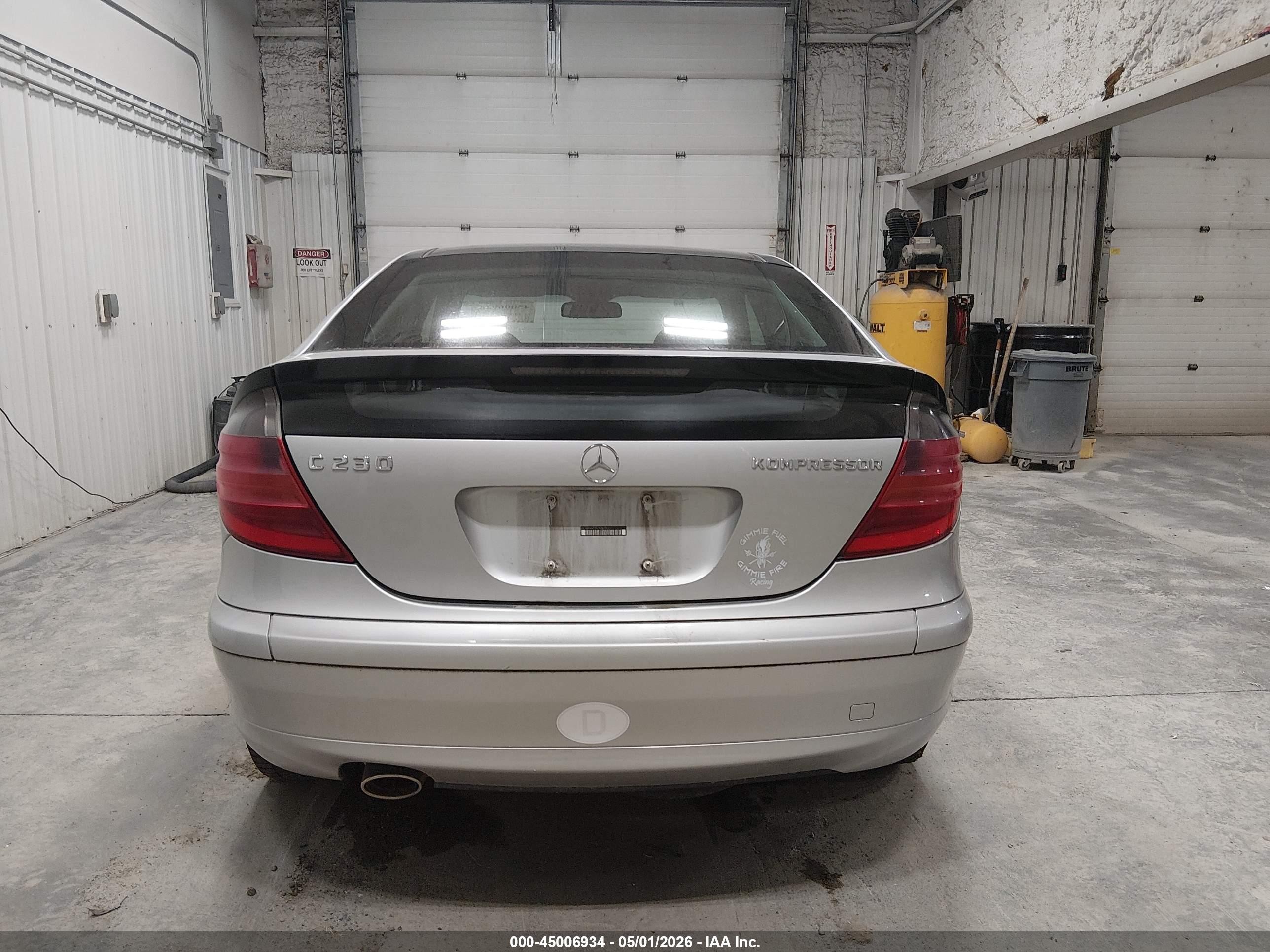 2002 Mercedes-benz C 230k Sport Coupe Silver vin: WDBRN47J92A367571