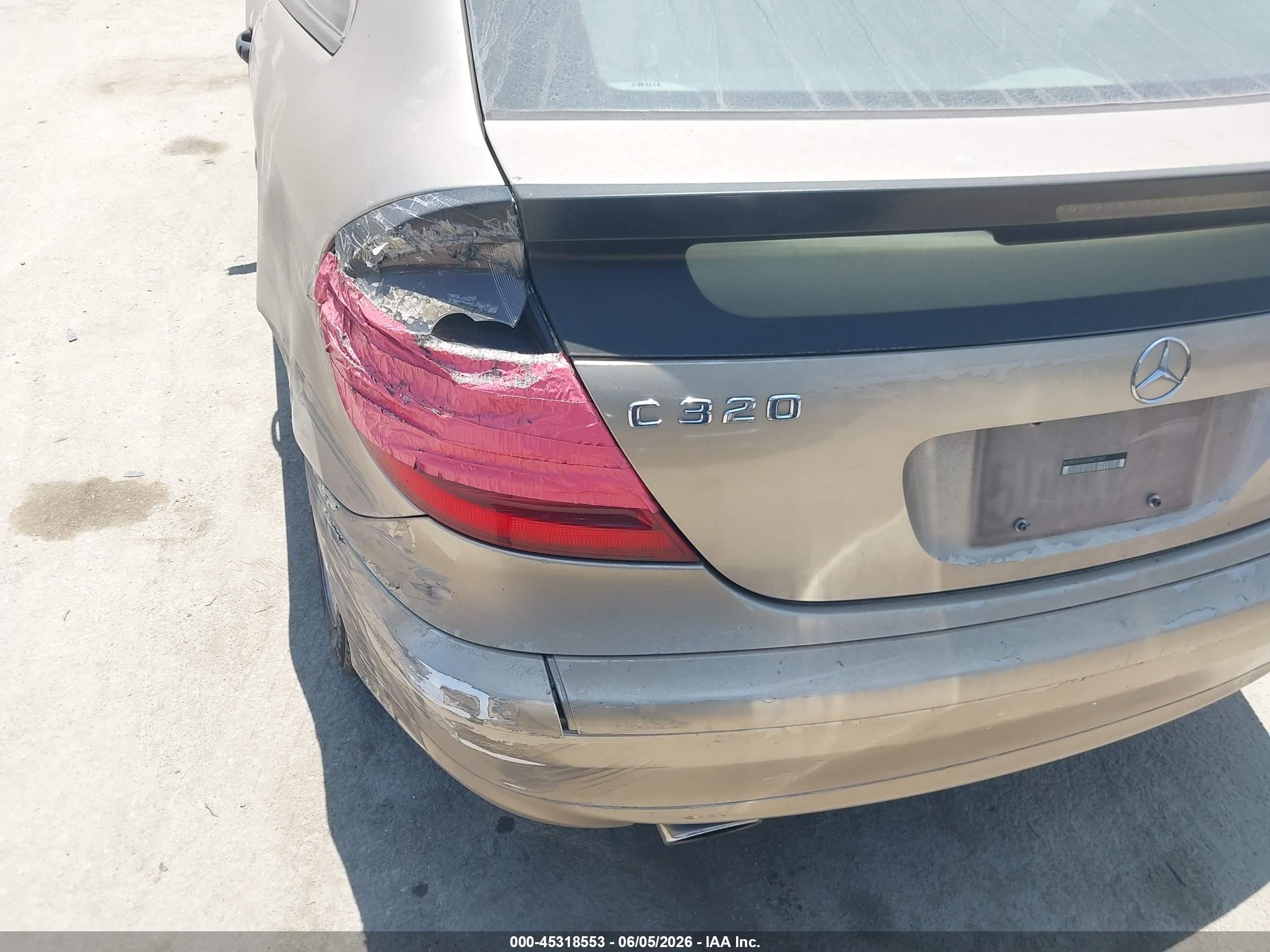 2003 Mercedes-benz C 320 Sport Золотой vin: WDBRN64J03A477667