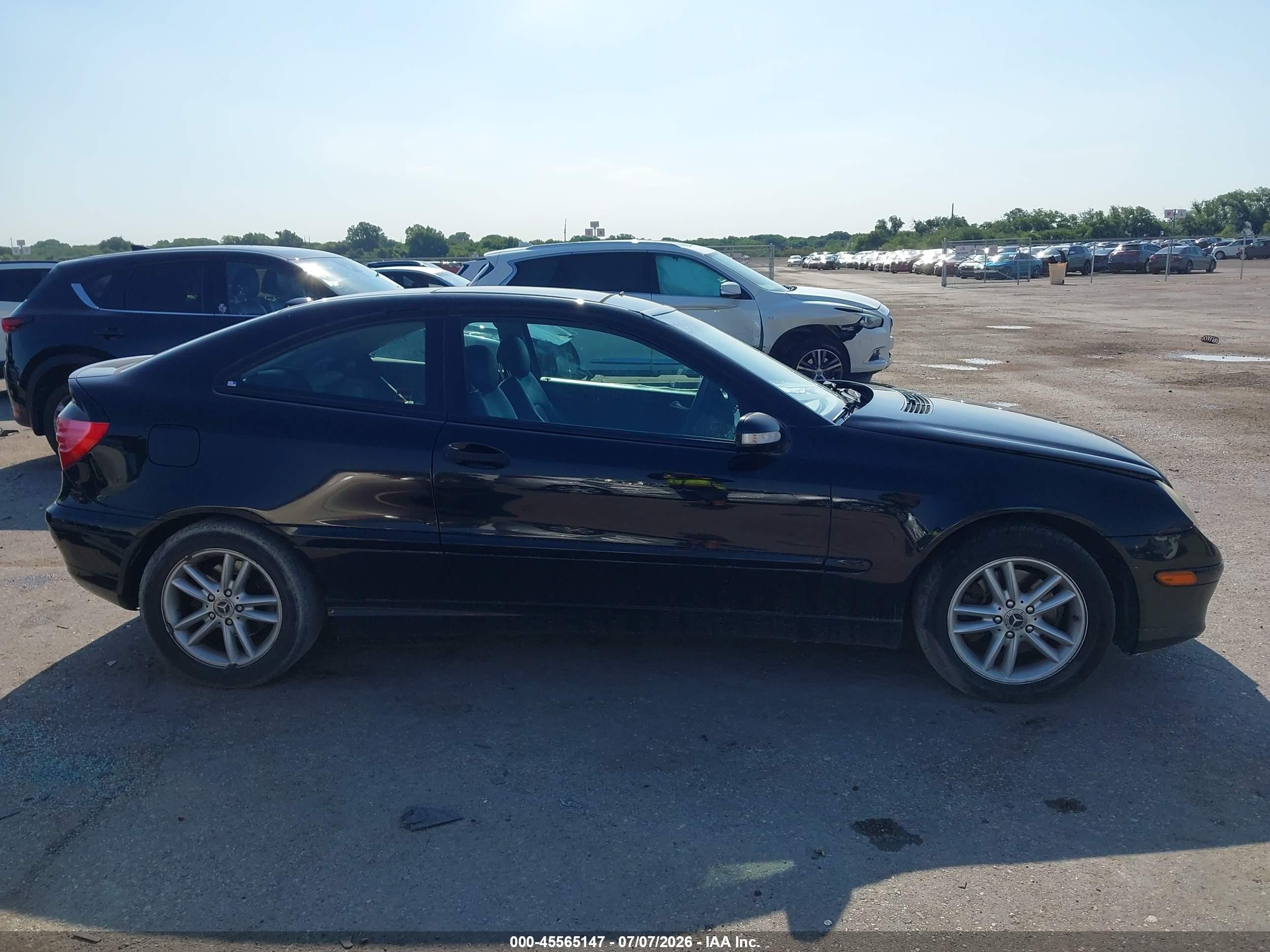 2003 Mercedes-benz C 320 Sport Black vin: WDBRN64J73A503620