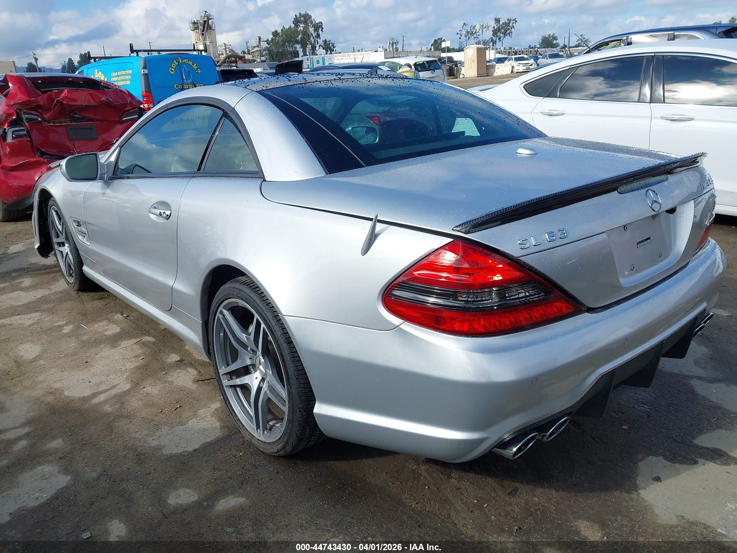 2009 Mercedes-benz Sl 63 Amg   Silver vin: WDBSK70F19F144018