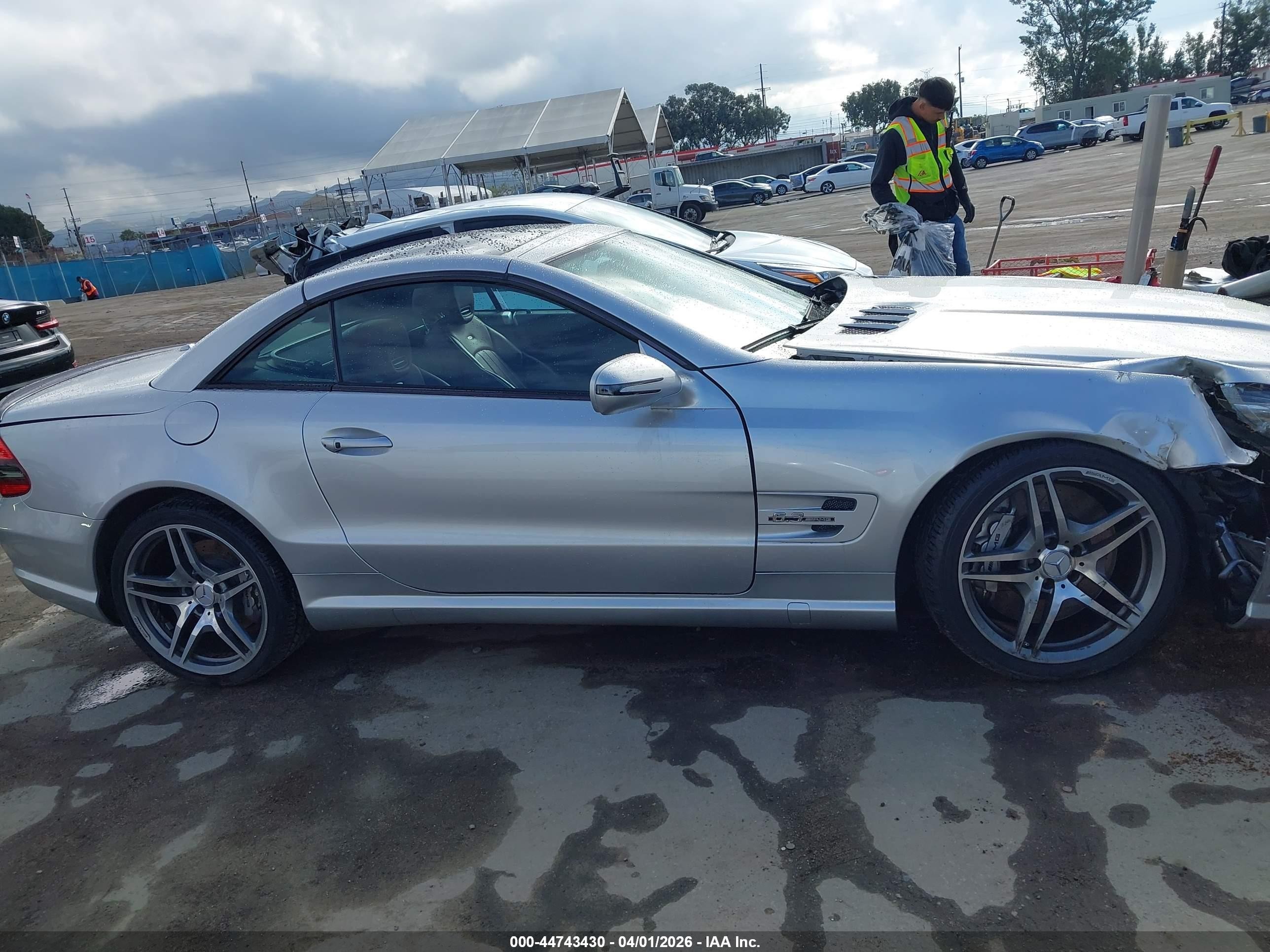 2009 Mercedes-benz Sl 63 Amg   Silver vin: WDBSK70F19F144018
