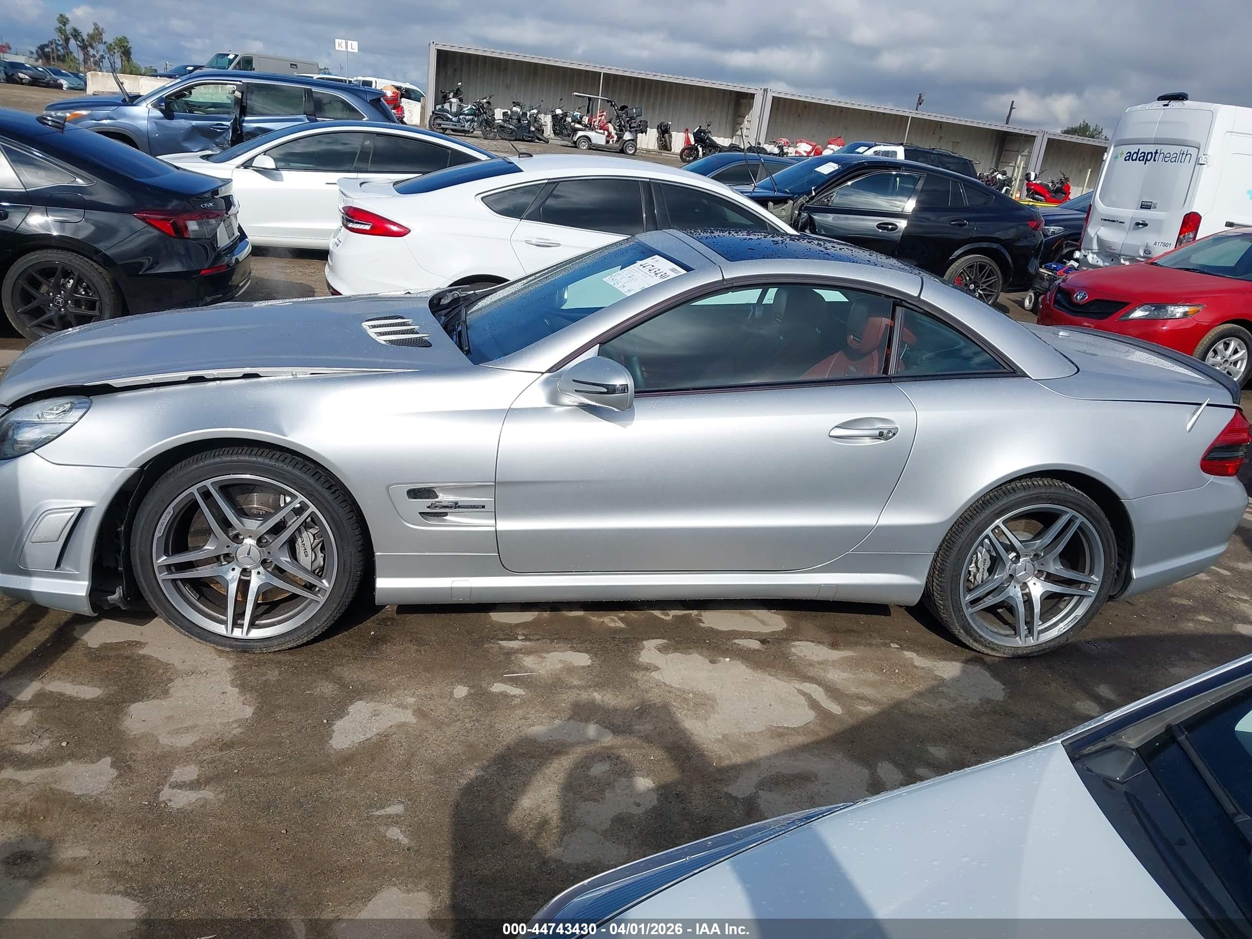 2009 Mercedes-benz Sl 63 Amg   Silver vin: WDBSK70F19F144018