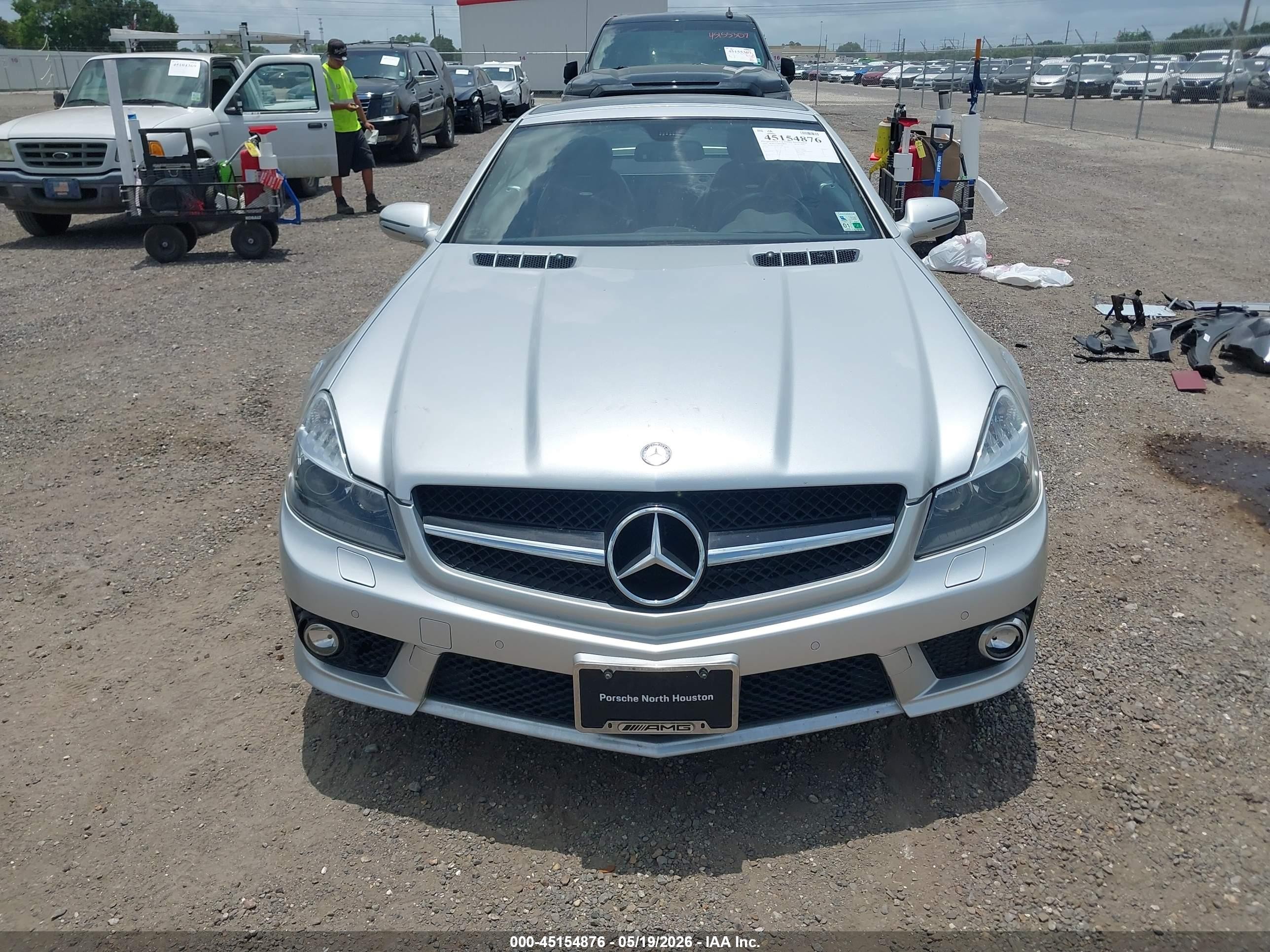 2009 Mercedes-benz Sl 63 Amg   Silver vin: WDBSK70F39F145297