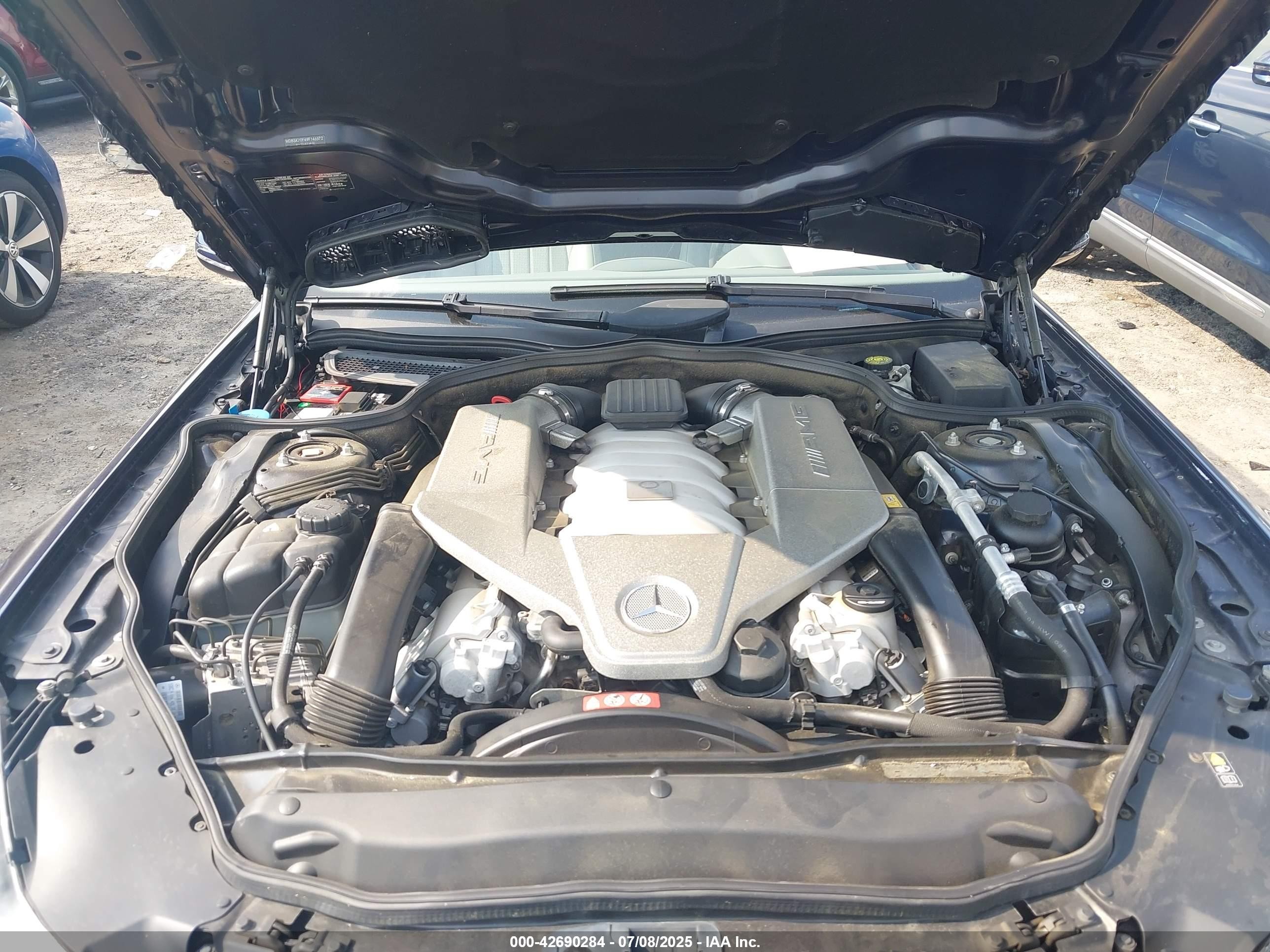 2009 Mercedes-benz Sl 63 Amg   Dark Blue vin: WDBSK70F49F146572