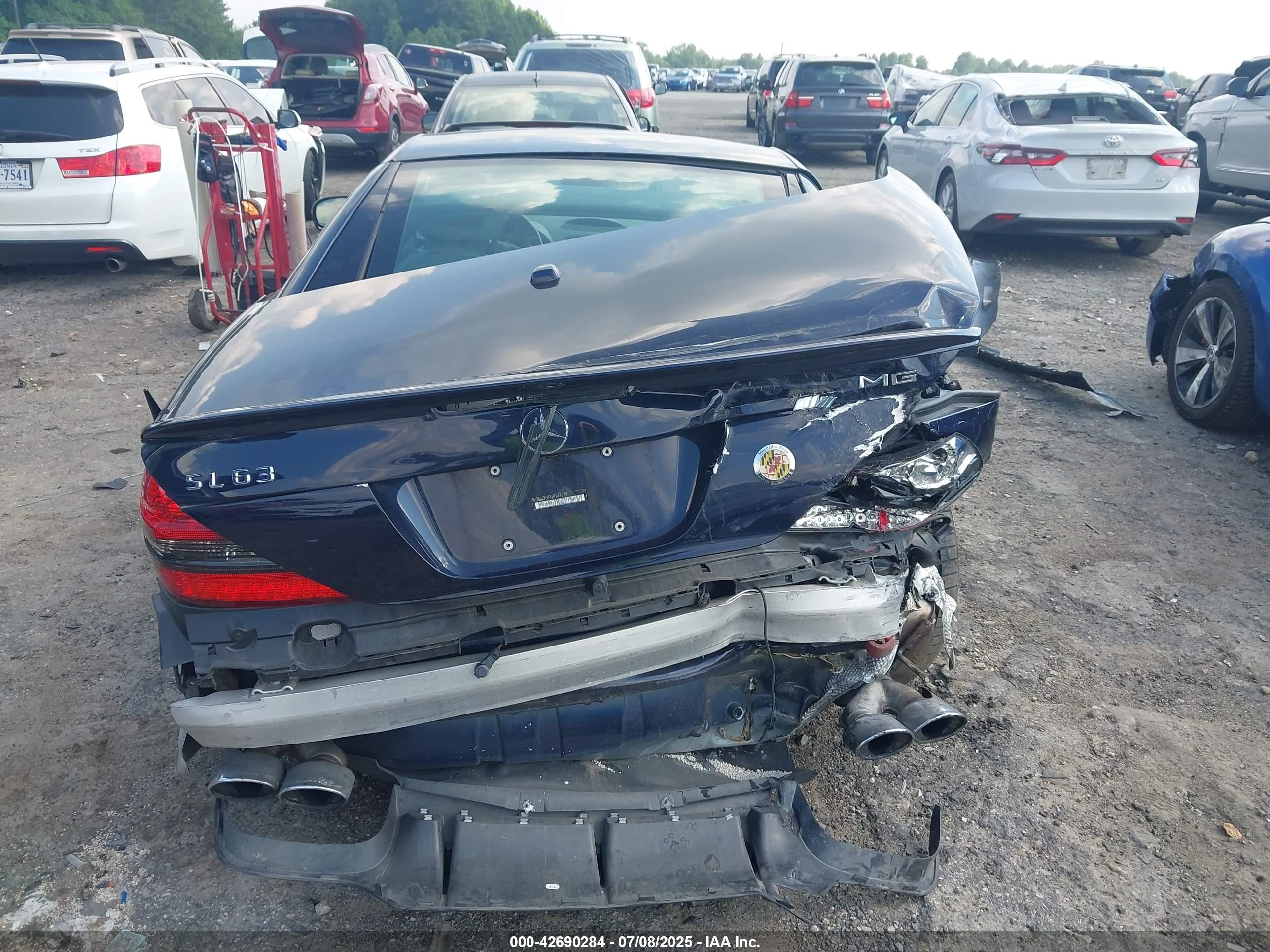 2009 Mercedes-benz Sl 63 Amg   Dark Blue vin: WDBSK70F49F146572
