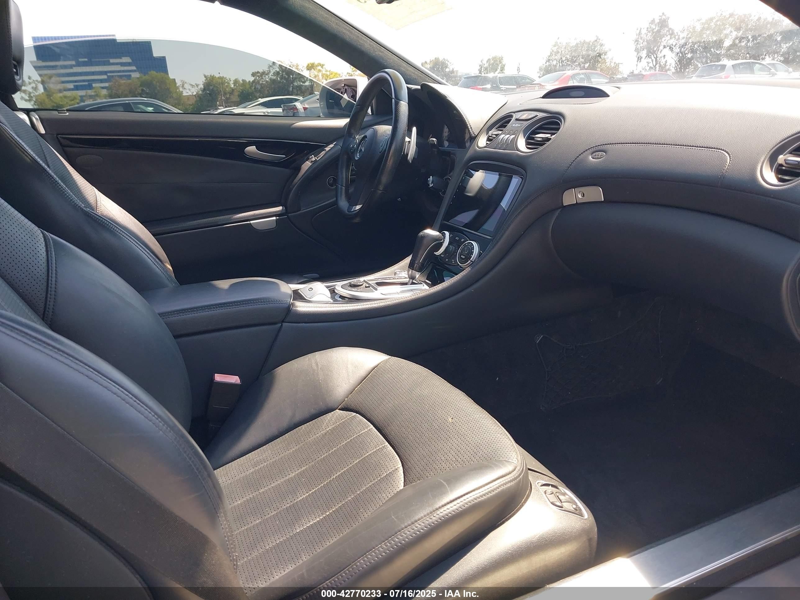2009 Mercedes-benz Sl 63 Amg   Silver vin: WDBSK70F69F148436