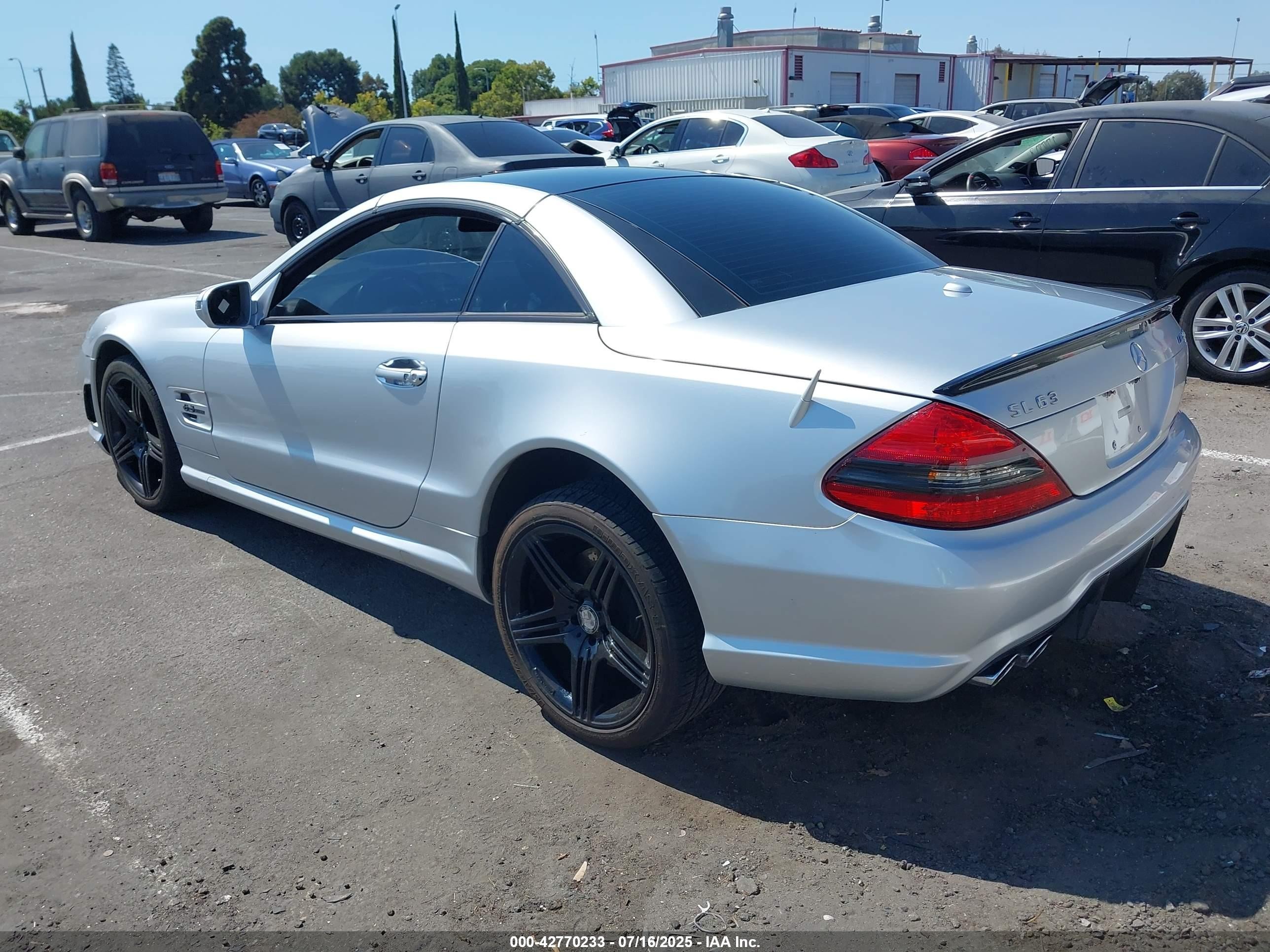 2009 Mercedes-benz Sl 63 Amg   Silver vin: WDBSK70F69F148436