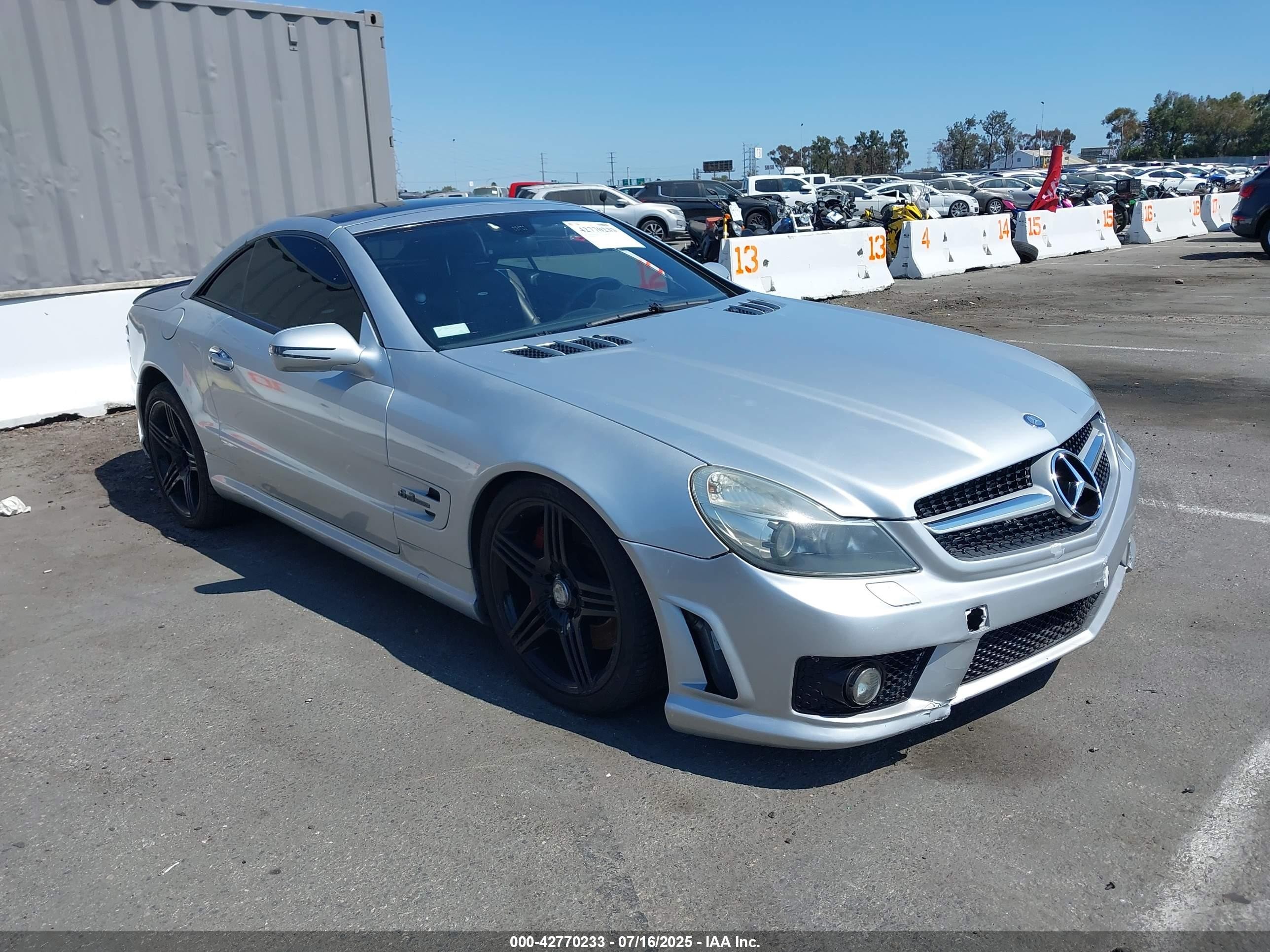 2009 Mercedes-benz Sl 63 Amg   Silver vin: WDBSK70F69F148436