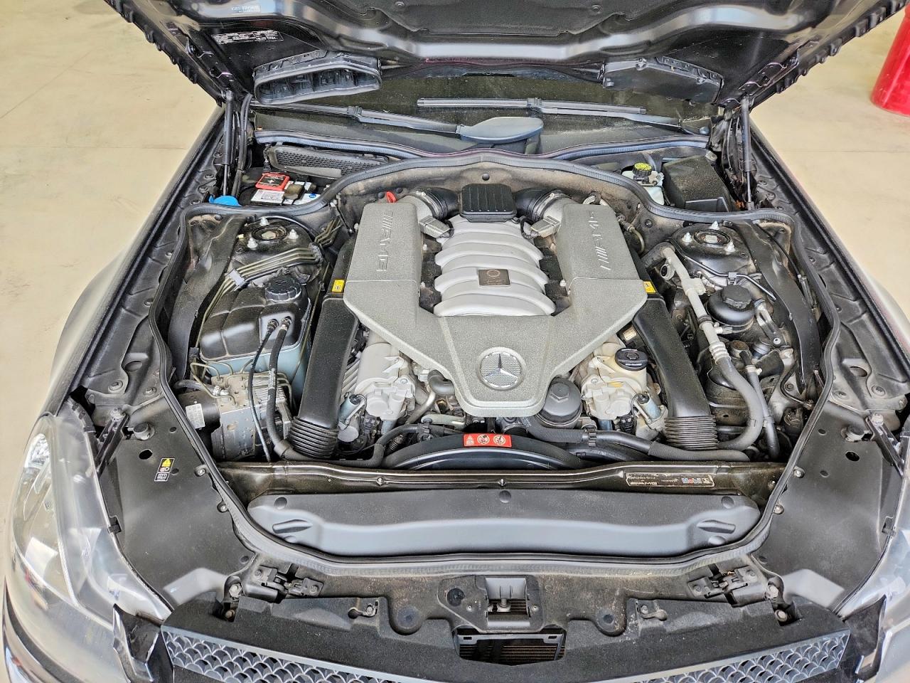 2009 Mercedes-benz Sl 63 Amg Black vin: WDBSK70FX9F146253