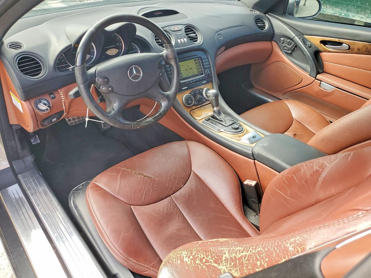 2007 Mercedes-benz Sl 550 Silver vin: WDBSK71F07F118554