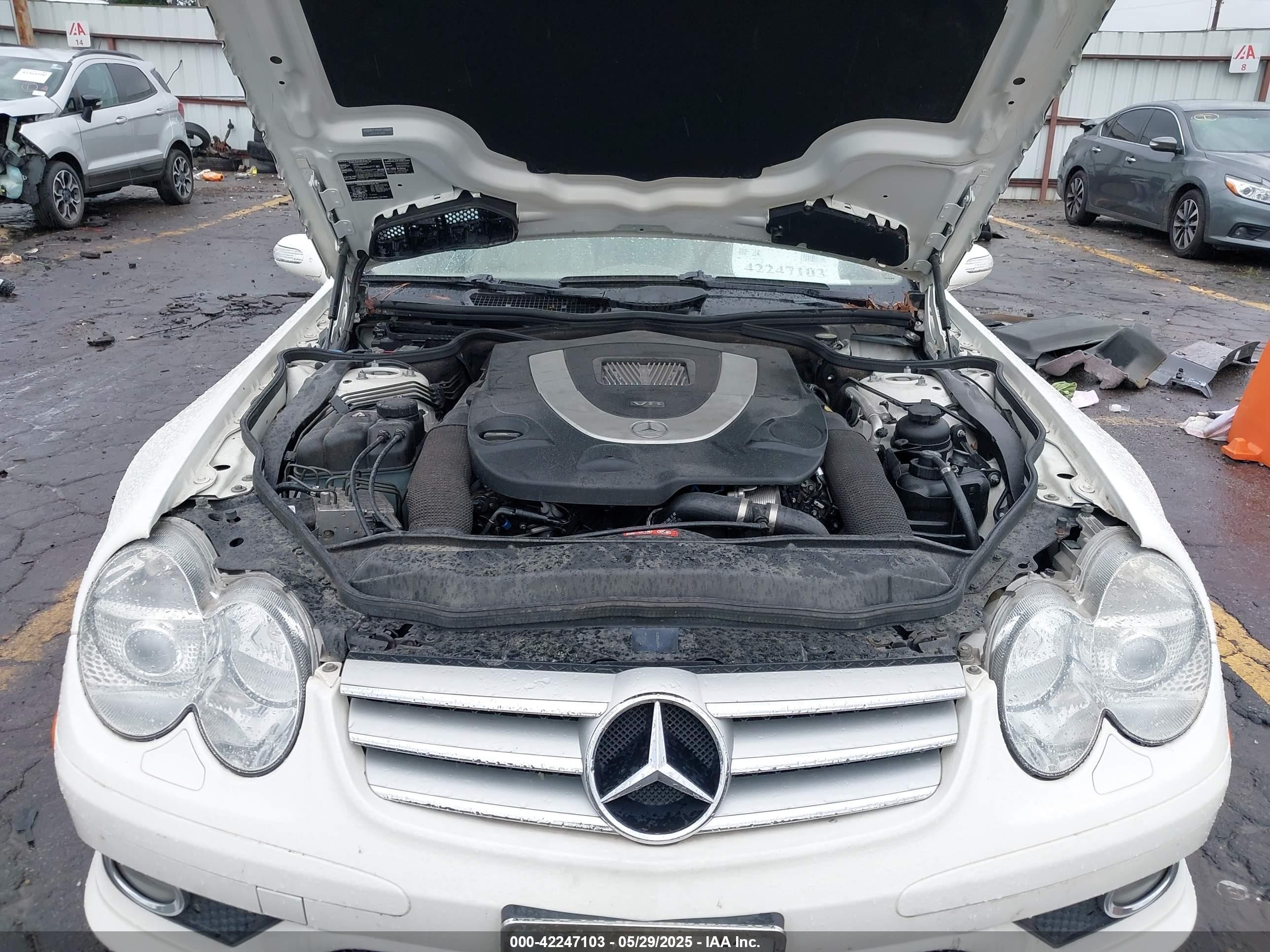 2007 Mercedes-benz Sl 550   White vin: WDBSK71F07F129697