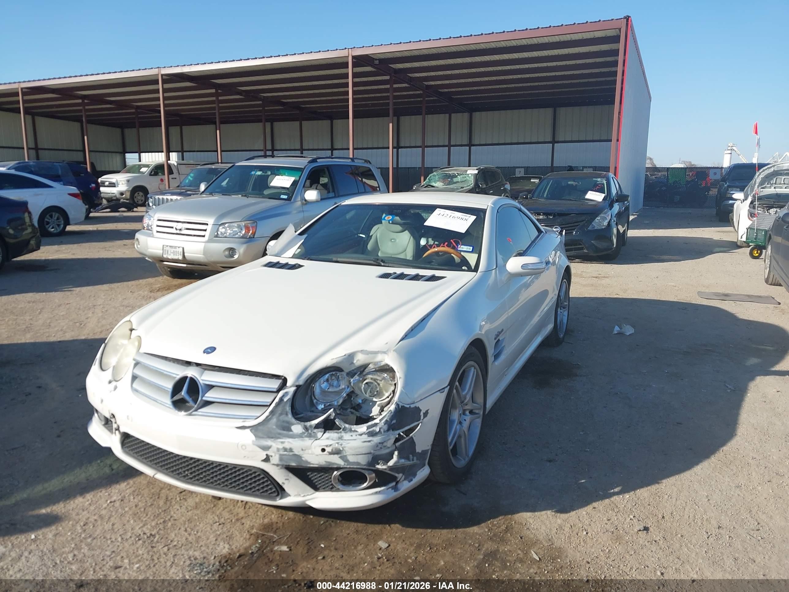 2007 Mercedes-benz Sl 550   Белый vin: WDBSK71F07F133913