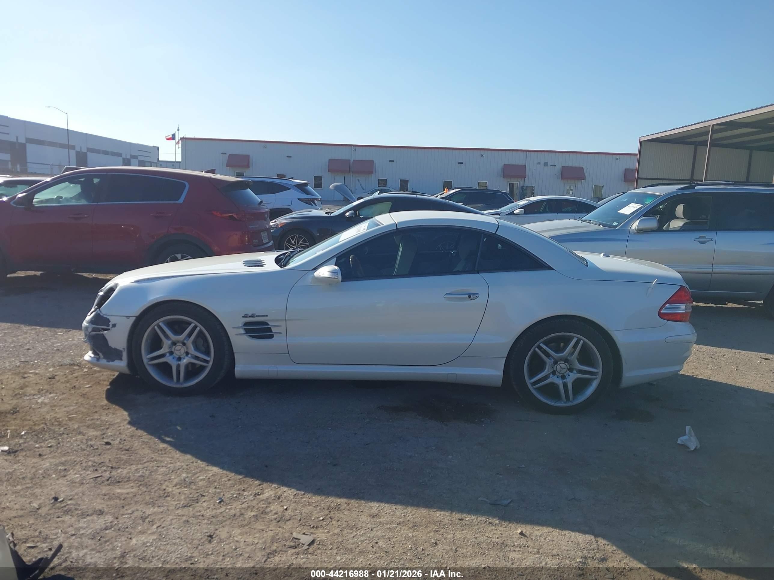 2007 Mercedes-benz Sl 550   Белый vin: WDBSK71F07F133913
