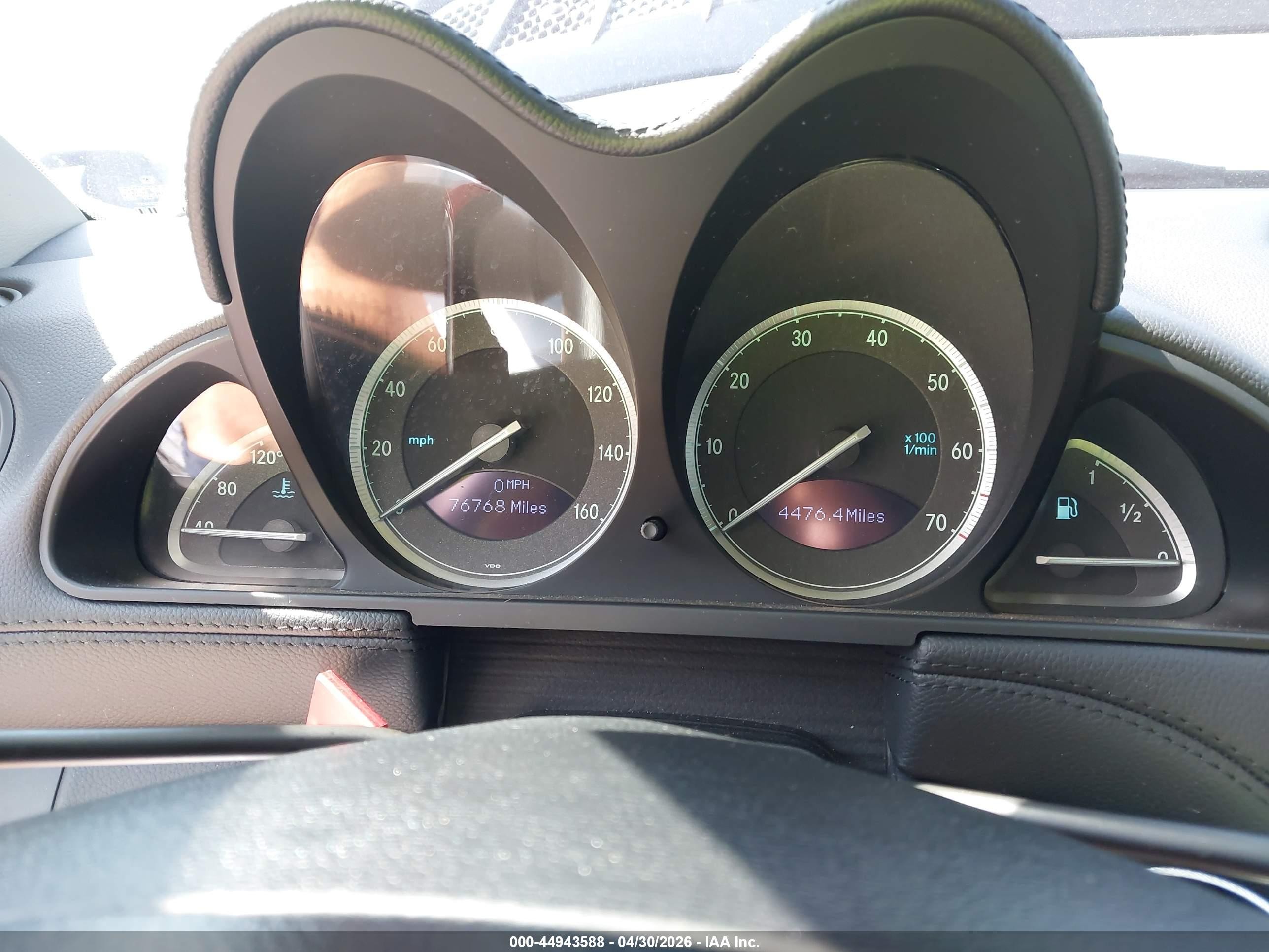 2008 Mercedes-benz Sl 550   Black vin: WDBSK71F08F141222