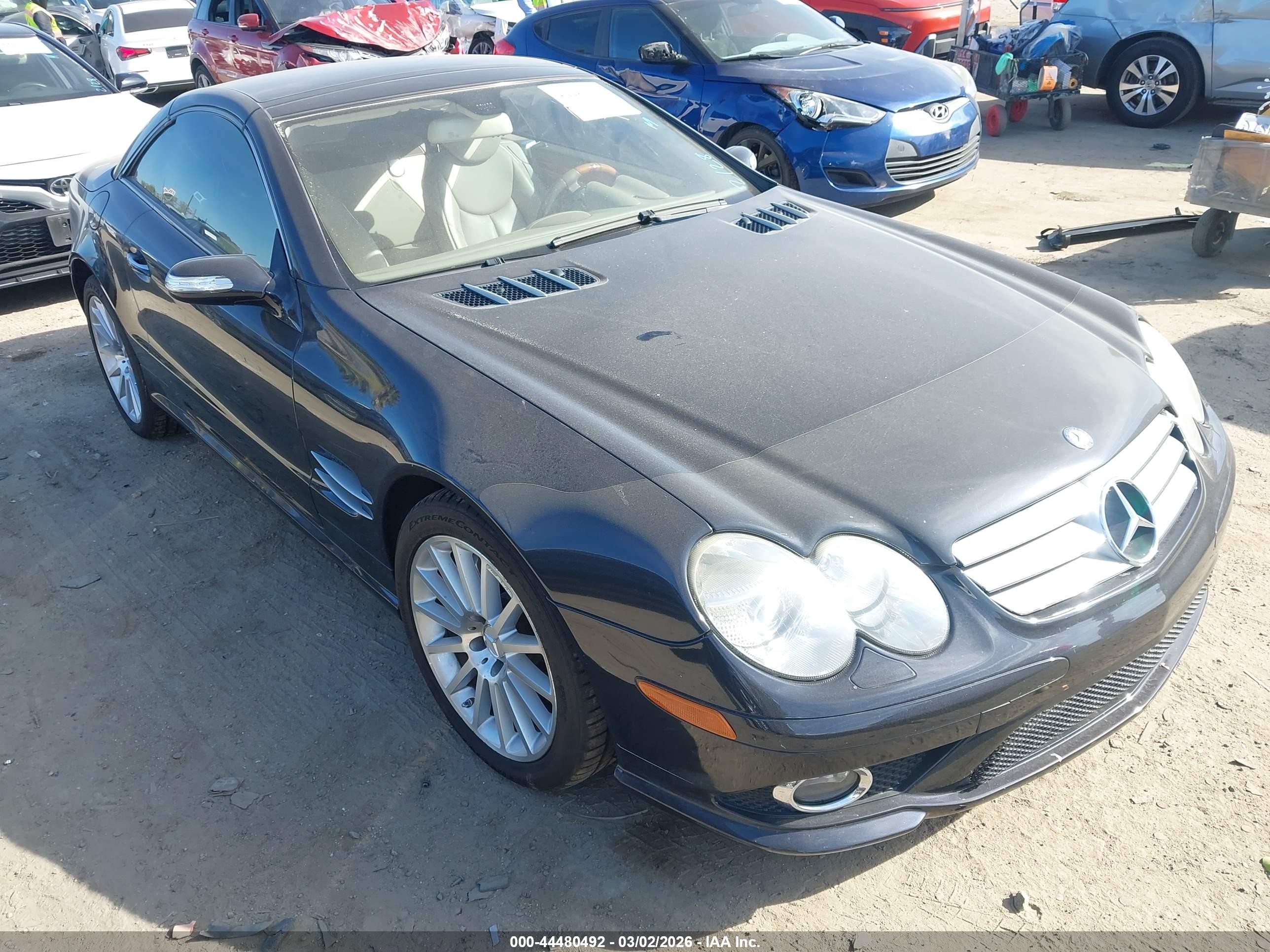 2008 Mercedes-benz Sl 550   Серый vin: WDBSK71F08F141334