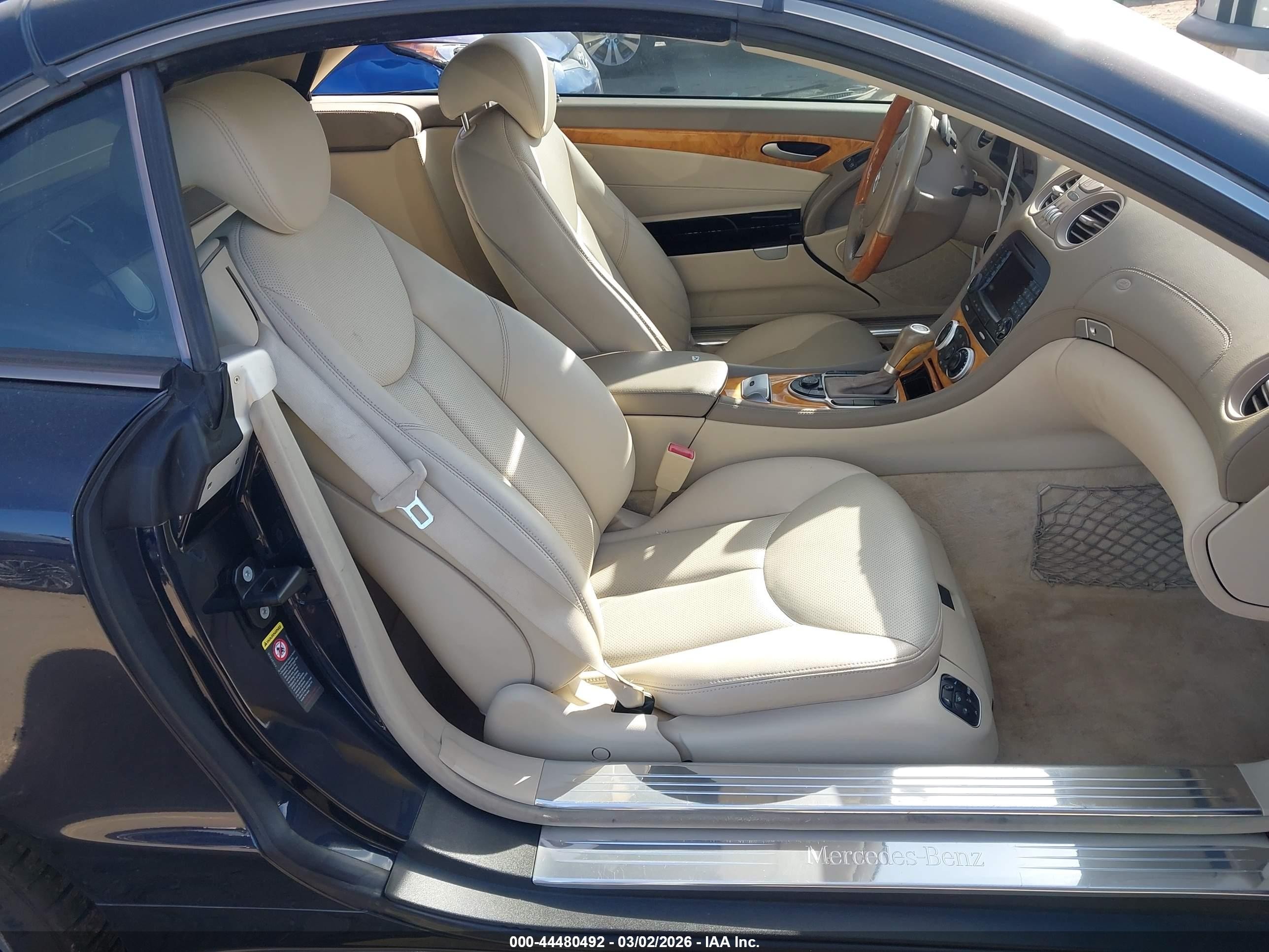 2008 Mercedes-benz Sl 550   Gray vin: WDBSK71F08F141334