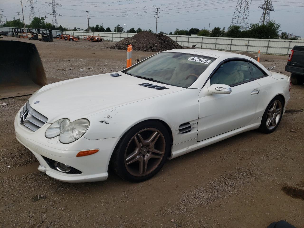 2007 Mercedes-benz Sl 550 White vin: WDBSK71F17F135878