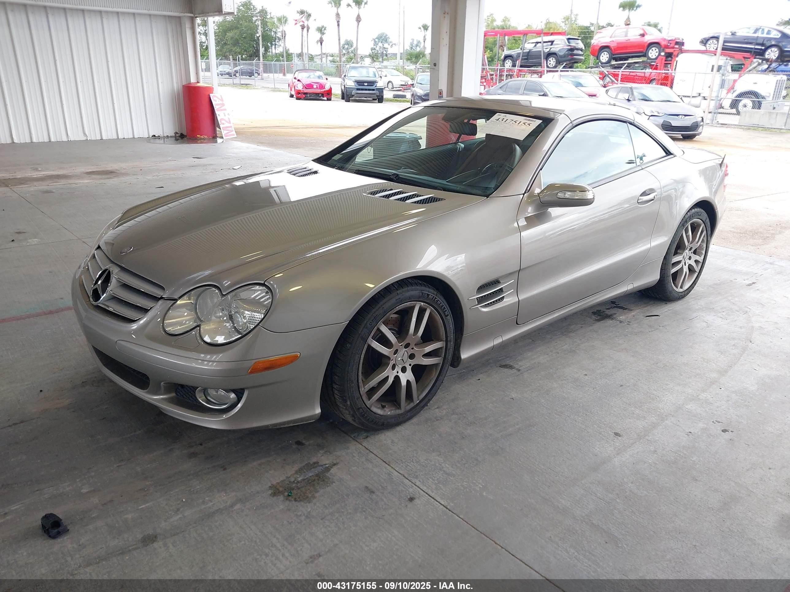 2007 Mercedes-benz Sl 550   Серебряный vin: WDBSK71F27F118586
