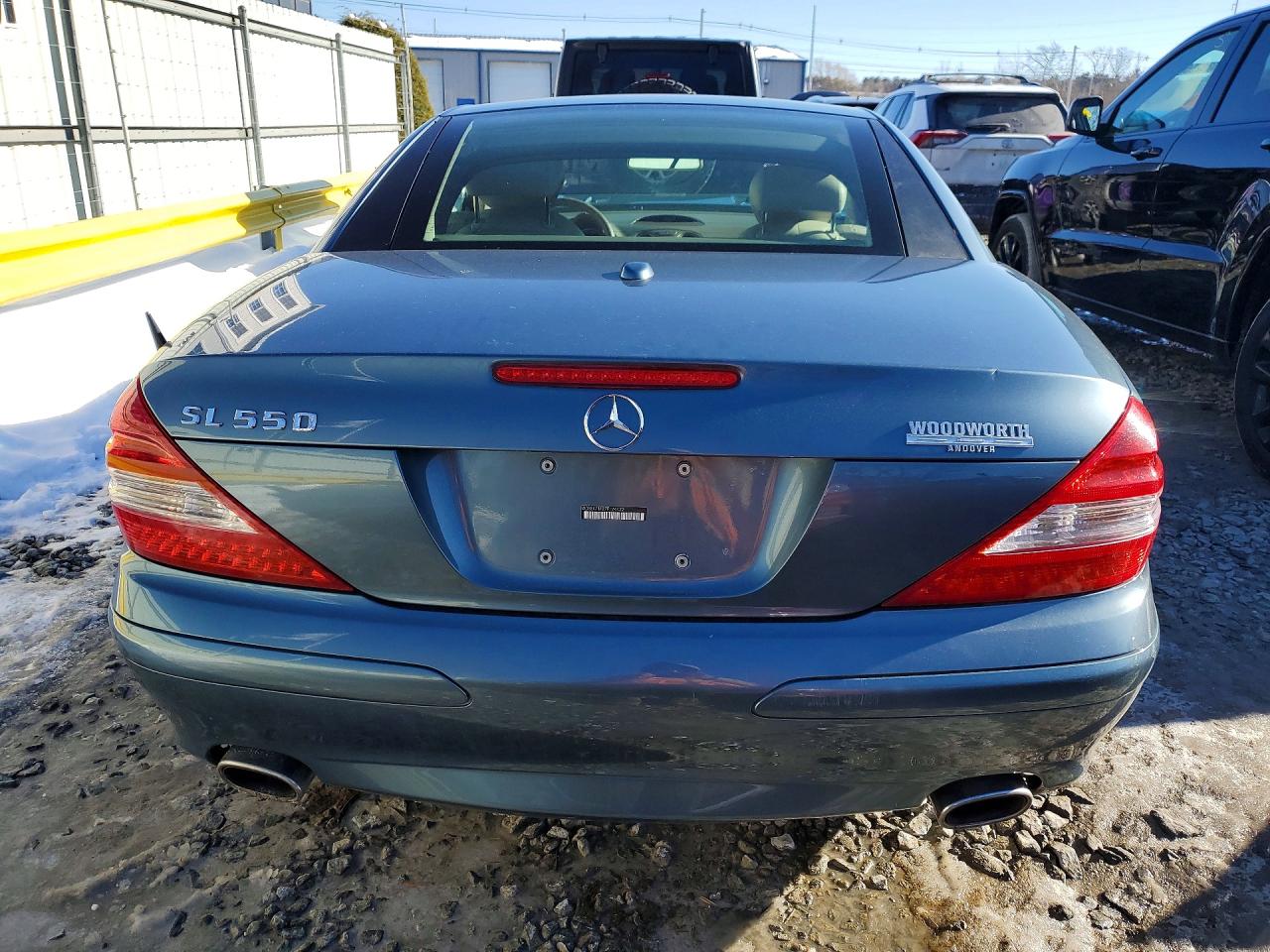 2007 Mercedes-benz Sl 550 Teal vin: WDBSK71F27F124422