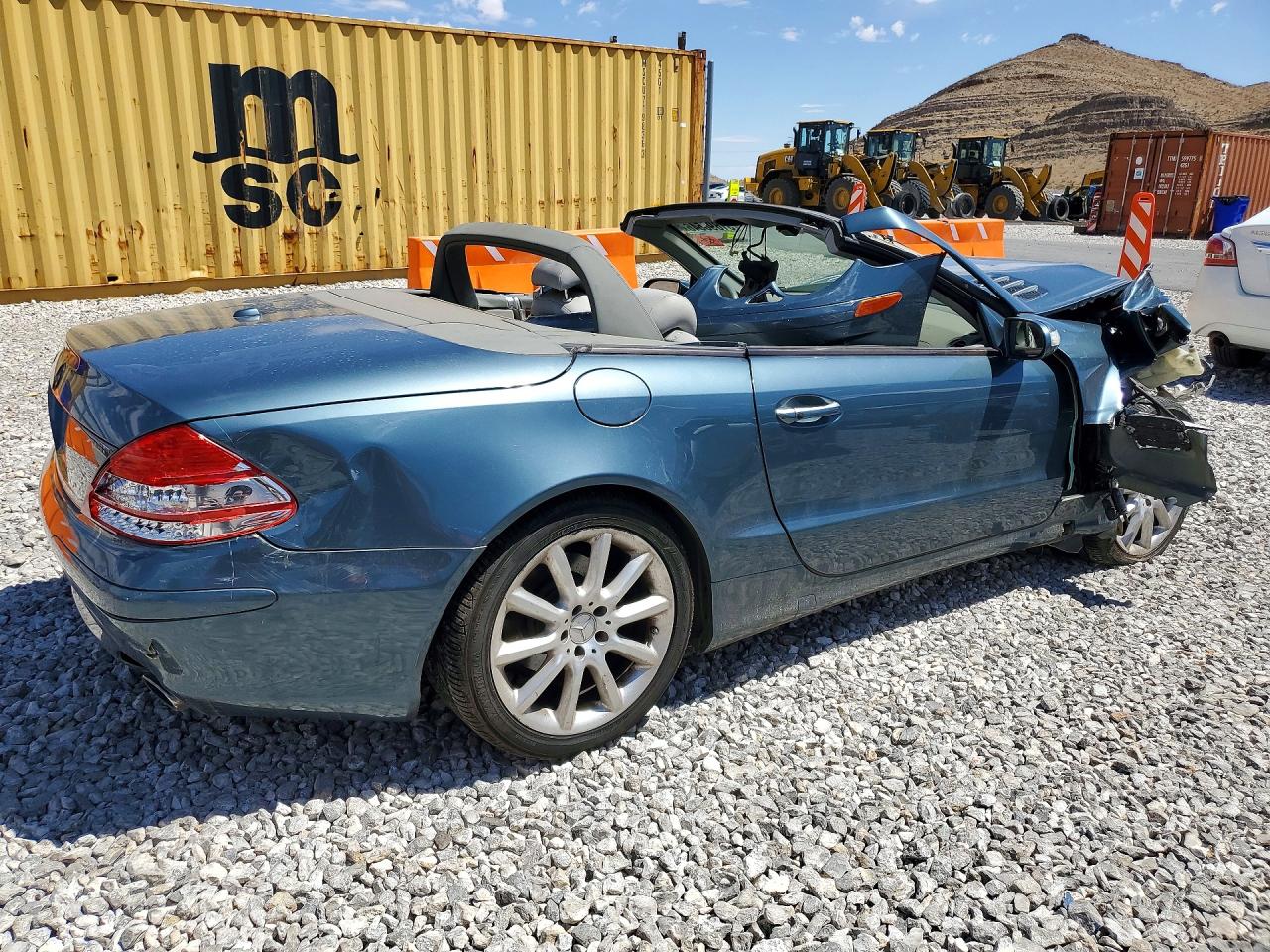 2007 Mercedes-benz Sl 550 Blue vin: WDBSK71F27F124761