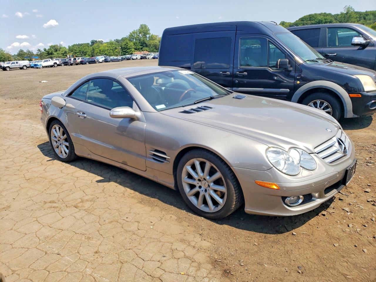 2007 Mercedes-benz Sl 550 Silver vin: WDBSK71F27F125991