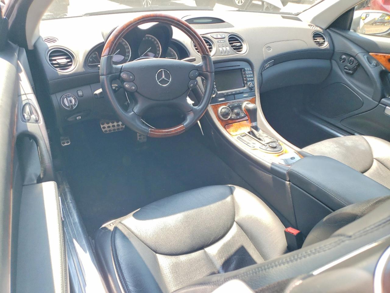 2007 Mercedes-benz Sl 550 Silver vin: WDBSK71F27F125991