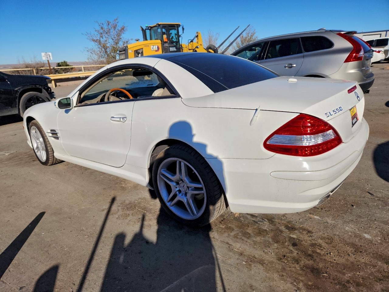 2007 Mercedes-benz Sl 550 White vin: WDBSK71F27F132634