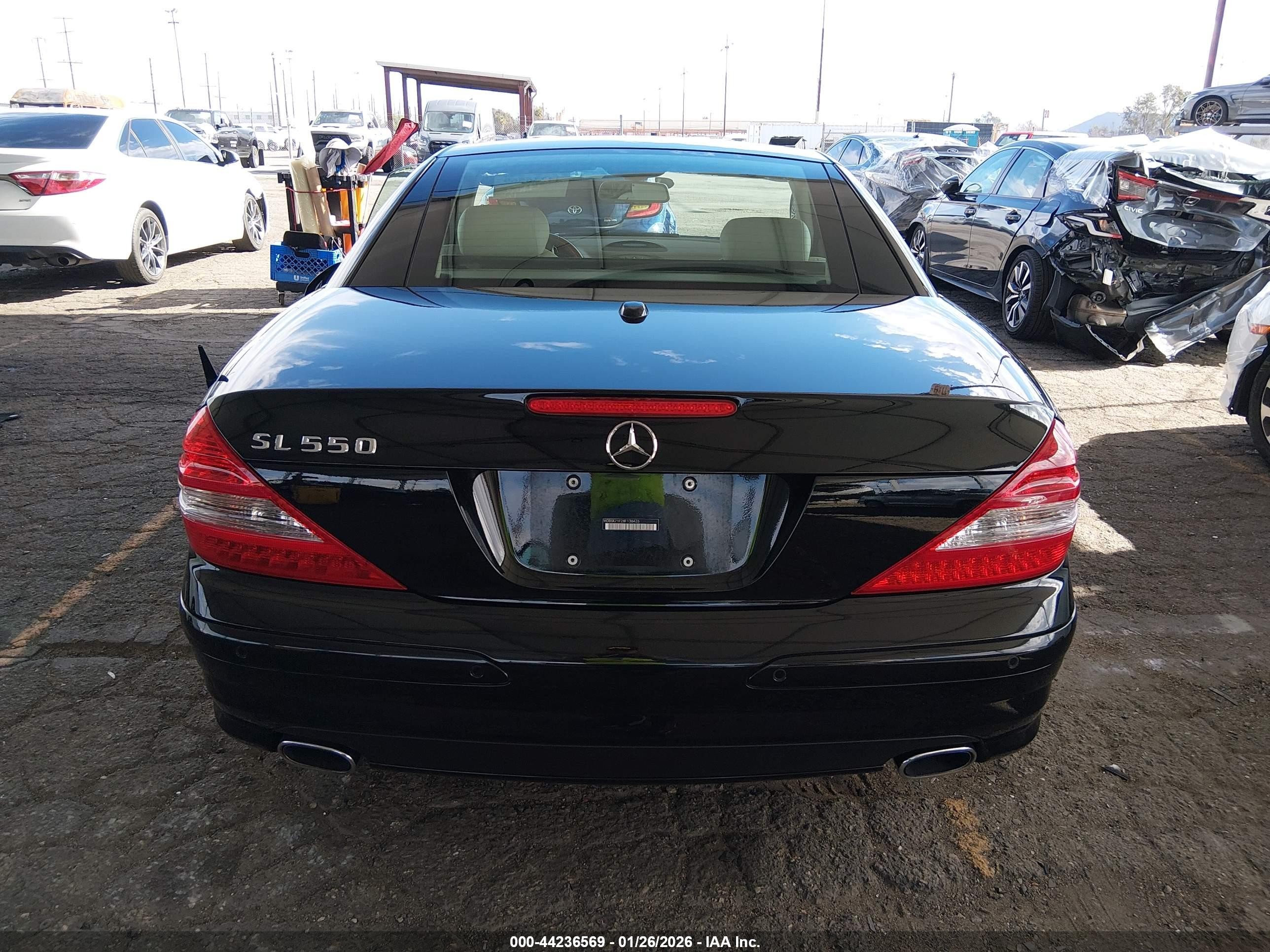 2008 Mercedes-benz Sl 550   Черный vin: WDBSK71F28F136426