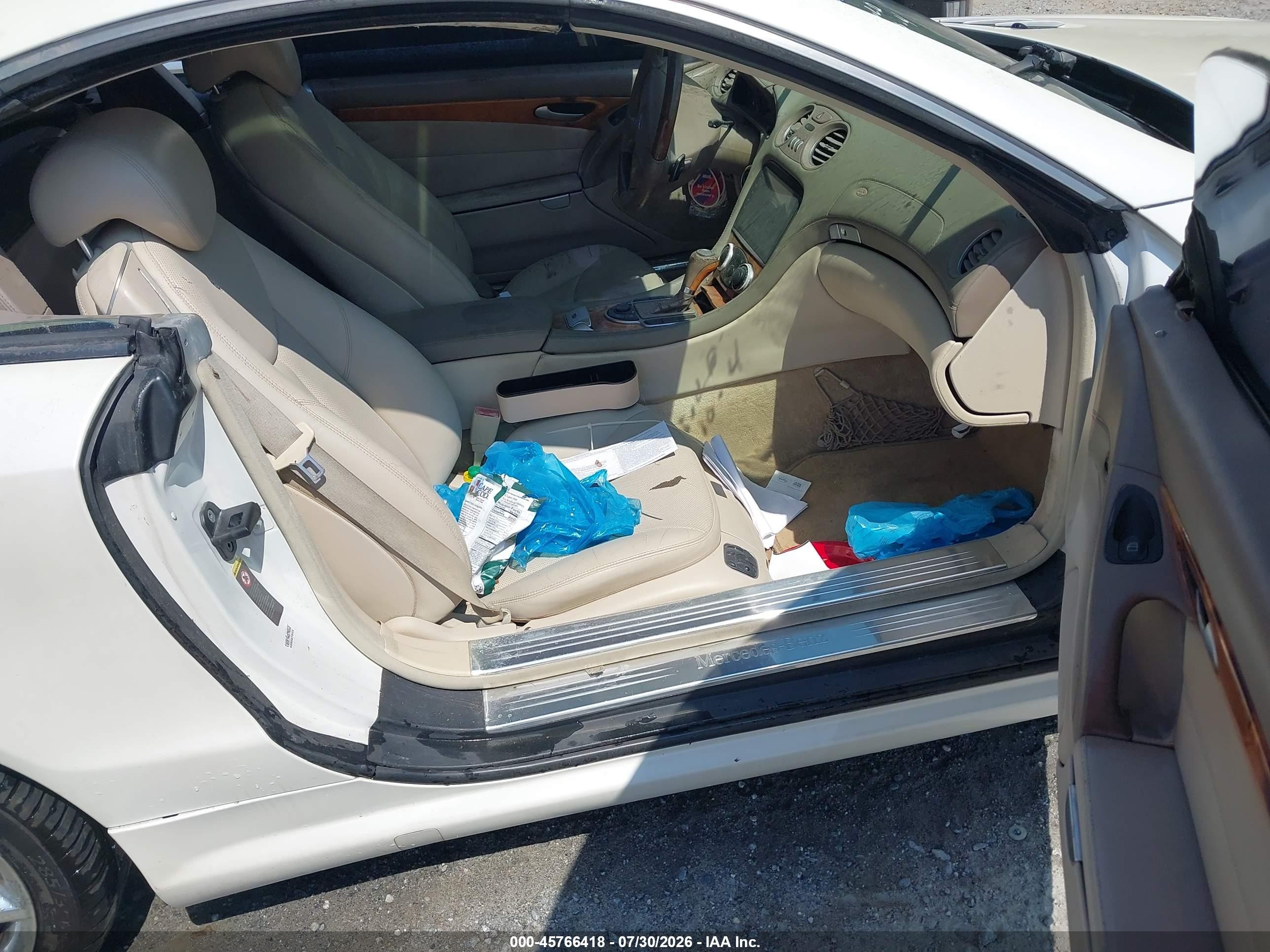 2008 Mercedes-benz Sl 550   Белый vin: WDBSK71F28F137494