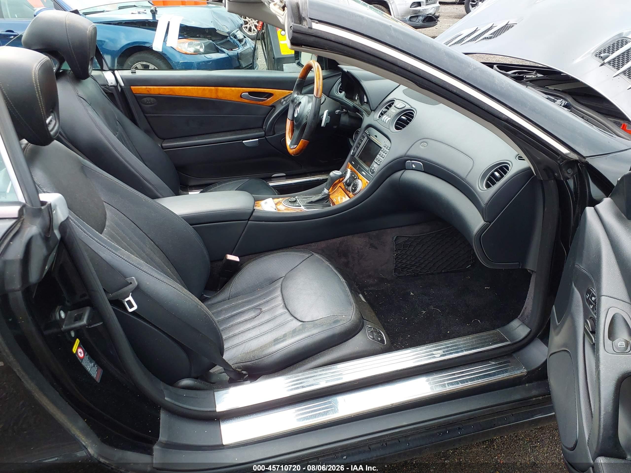 2009 Mercedes-benz Sl 550 Black vin: WDBSK71F29F144432