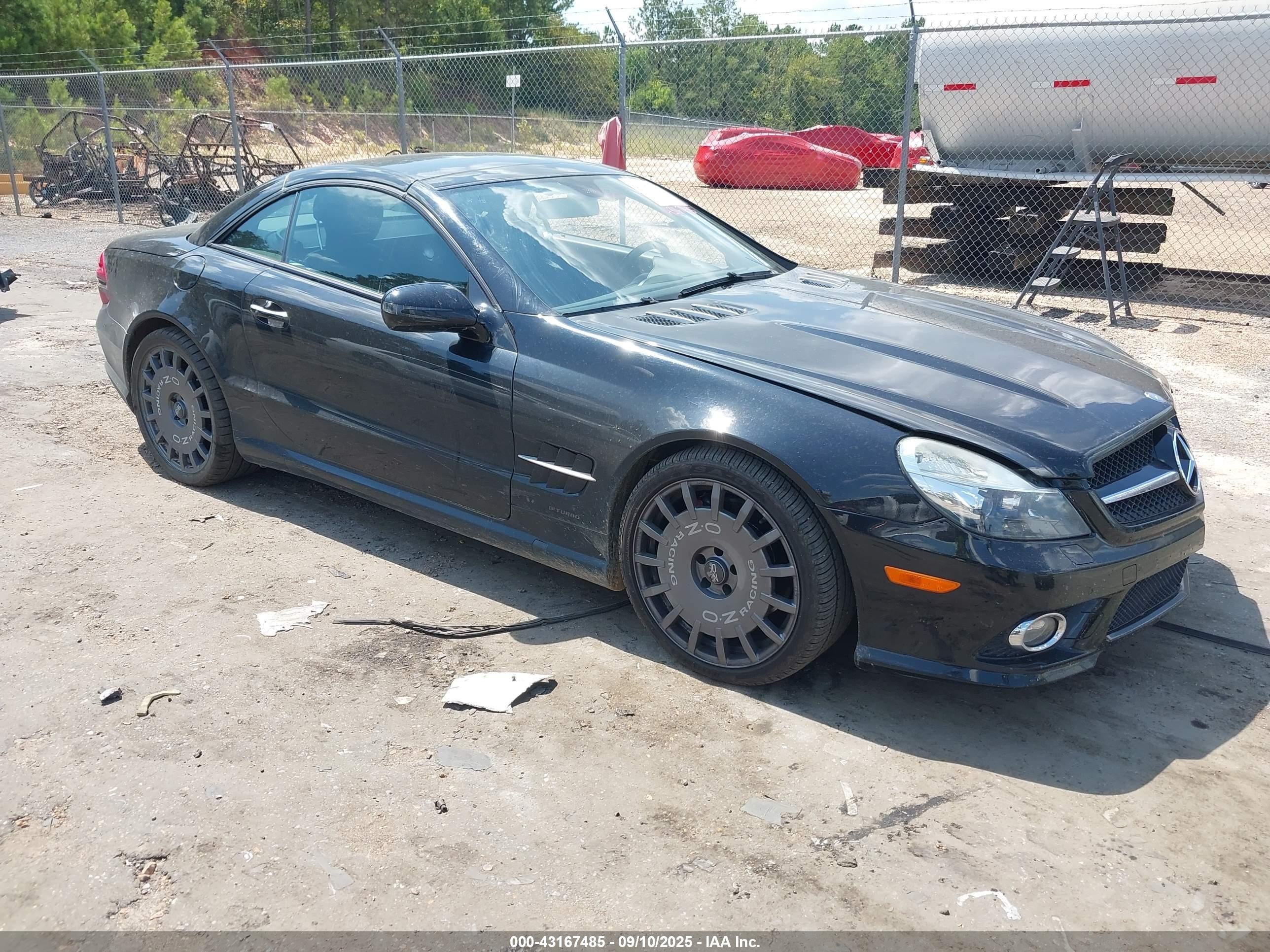 2009 Mercedes-benz Sl 550   Black vin: WDBSK71F29F145760