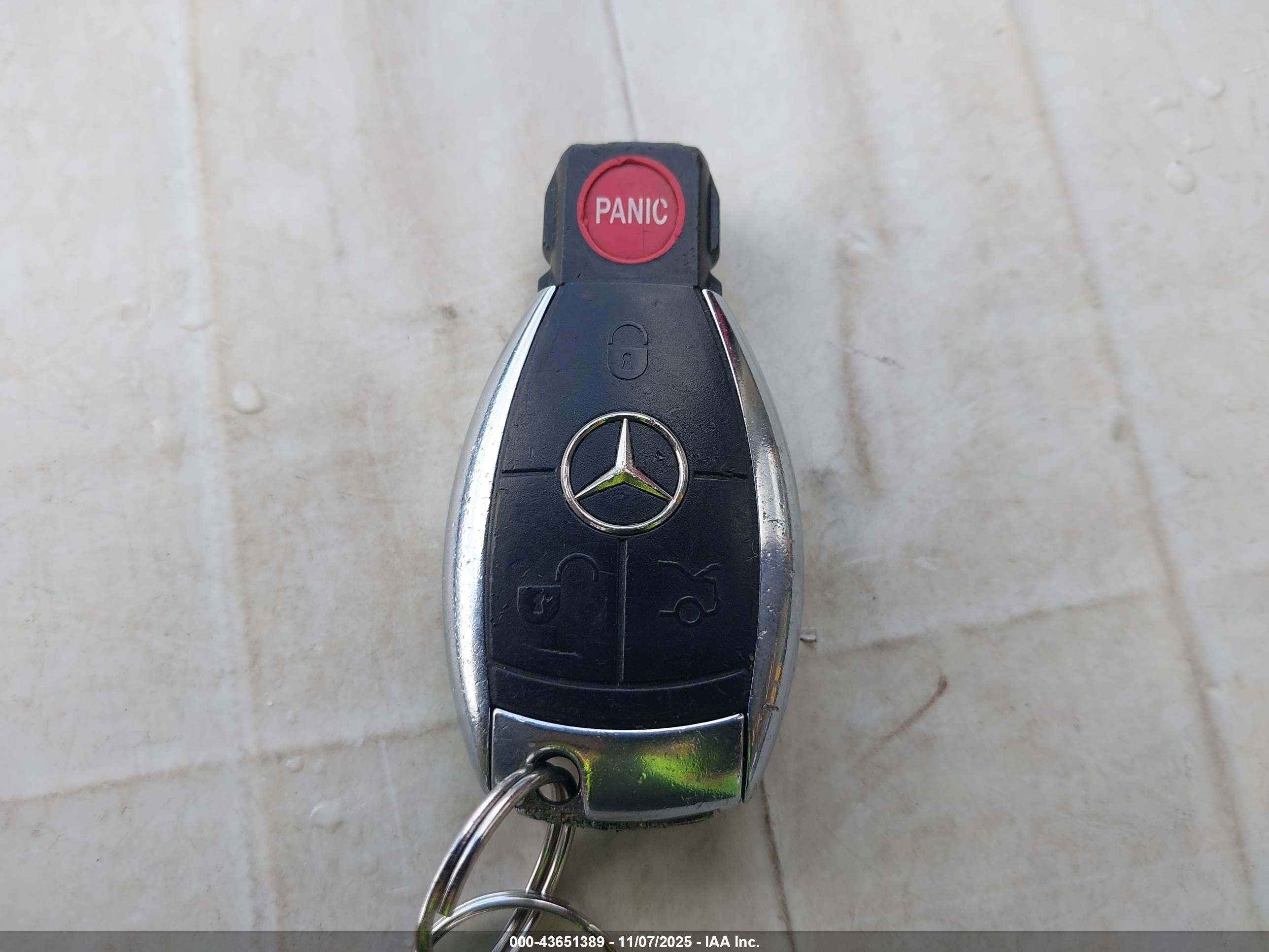 2009 Mercedes-benz Sl 550   Black vin: WDBSK71F29F147282