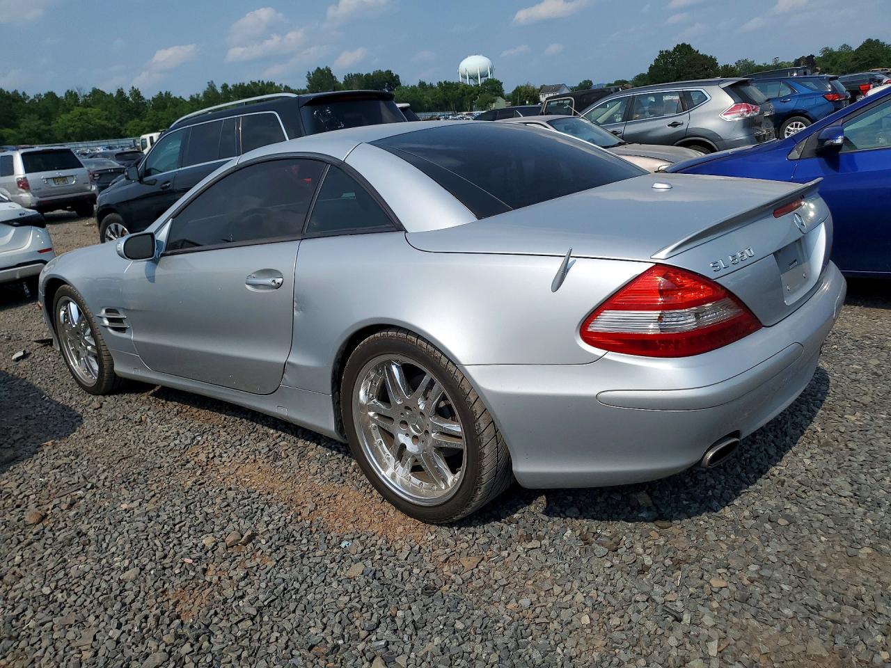 2007 Mercedes-benz Sl 550 Silver vin: WDBSK71F37F122453