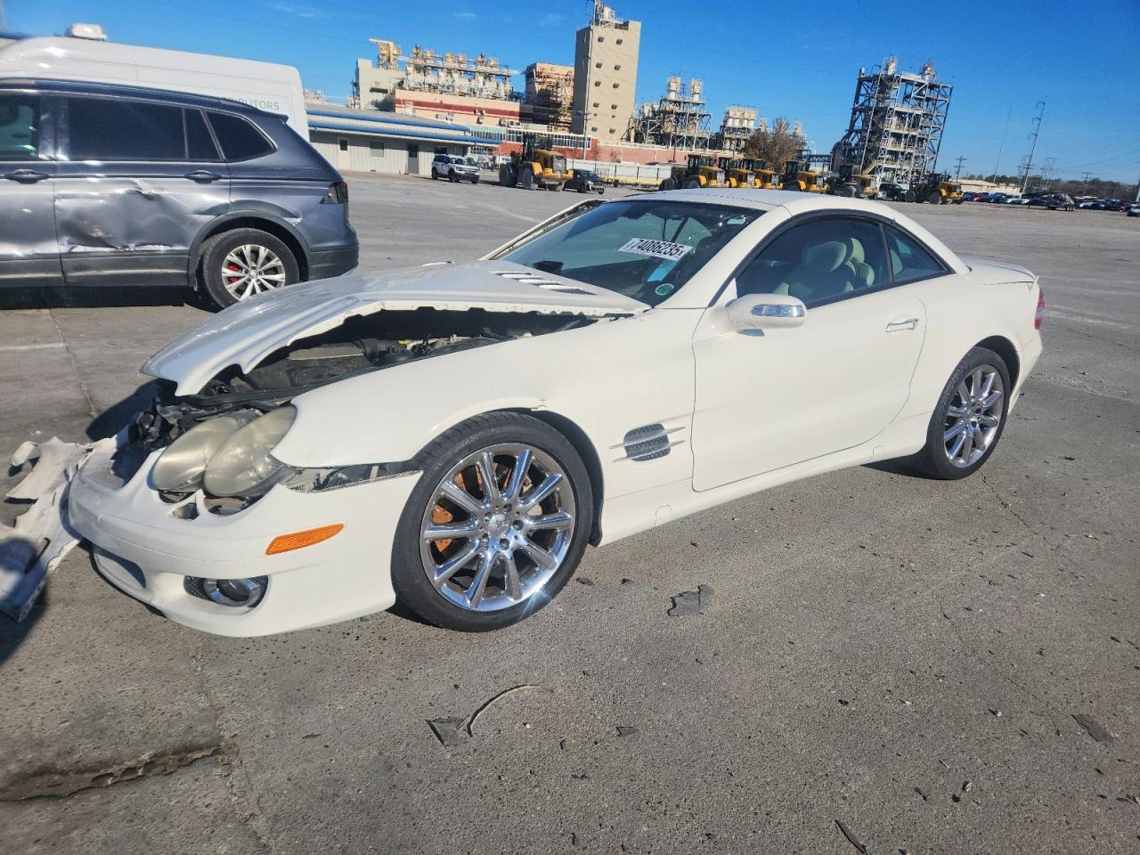 2007 Mercedes-benz Sl 550 White vin: WDBSK71F37F123215