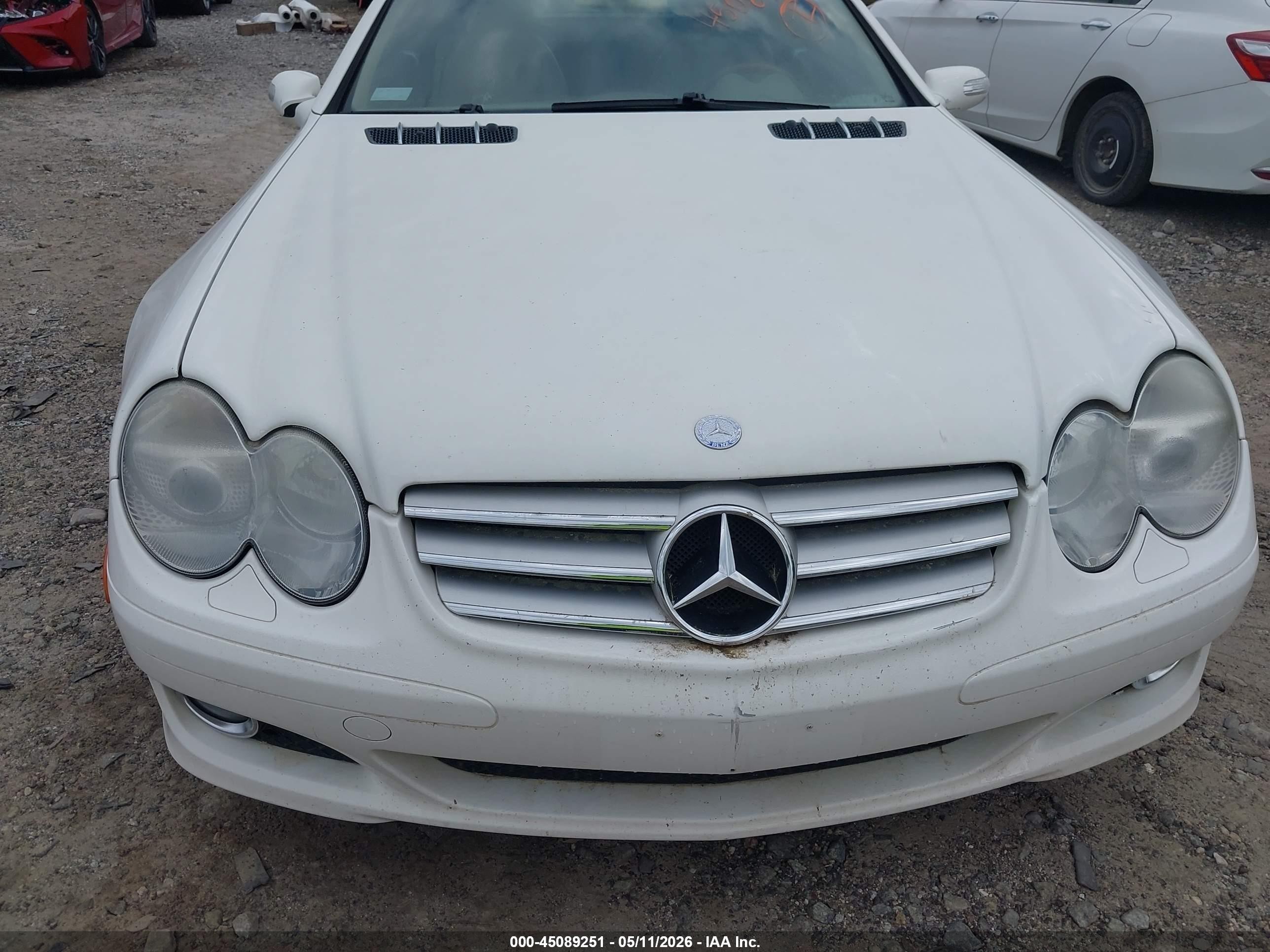 2007 Mercedes-benz Sl 550   Белый vin: WDBSK71F37F127507