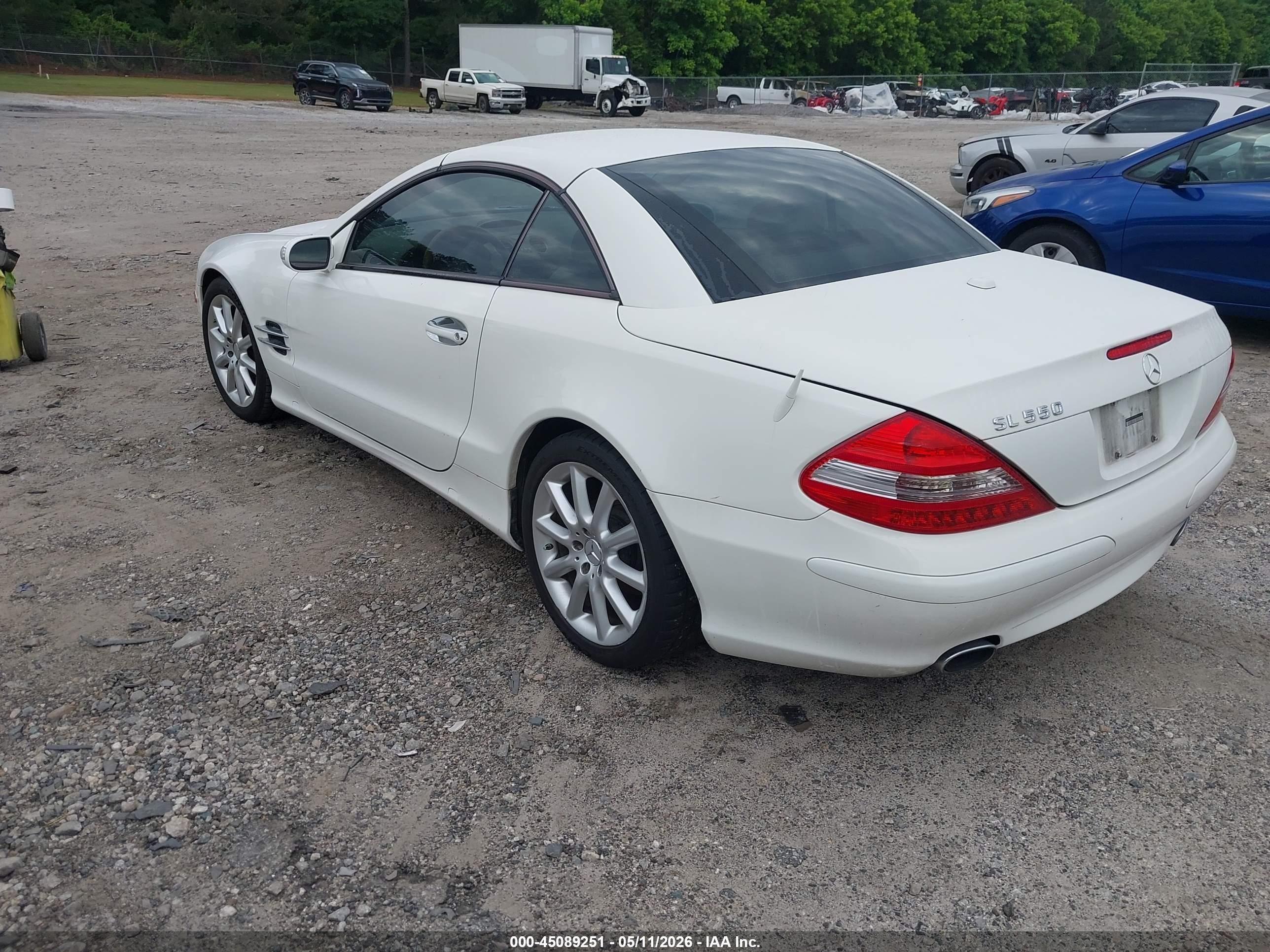 2007 Mercedes-benz Sl 550   Белый vin: WDBSK71F37F127507