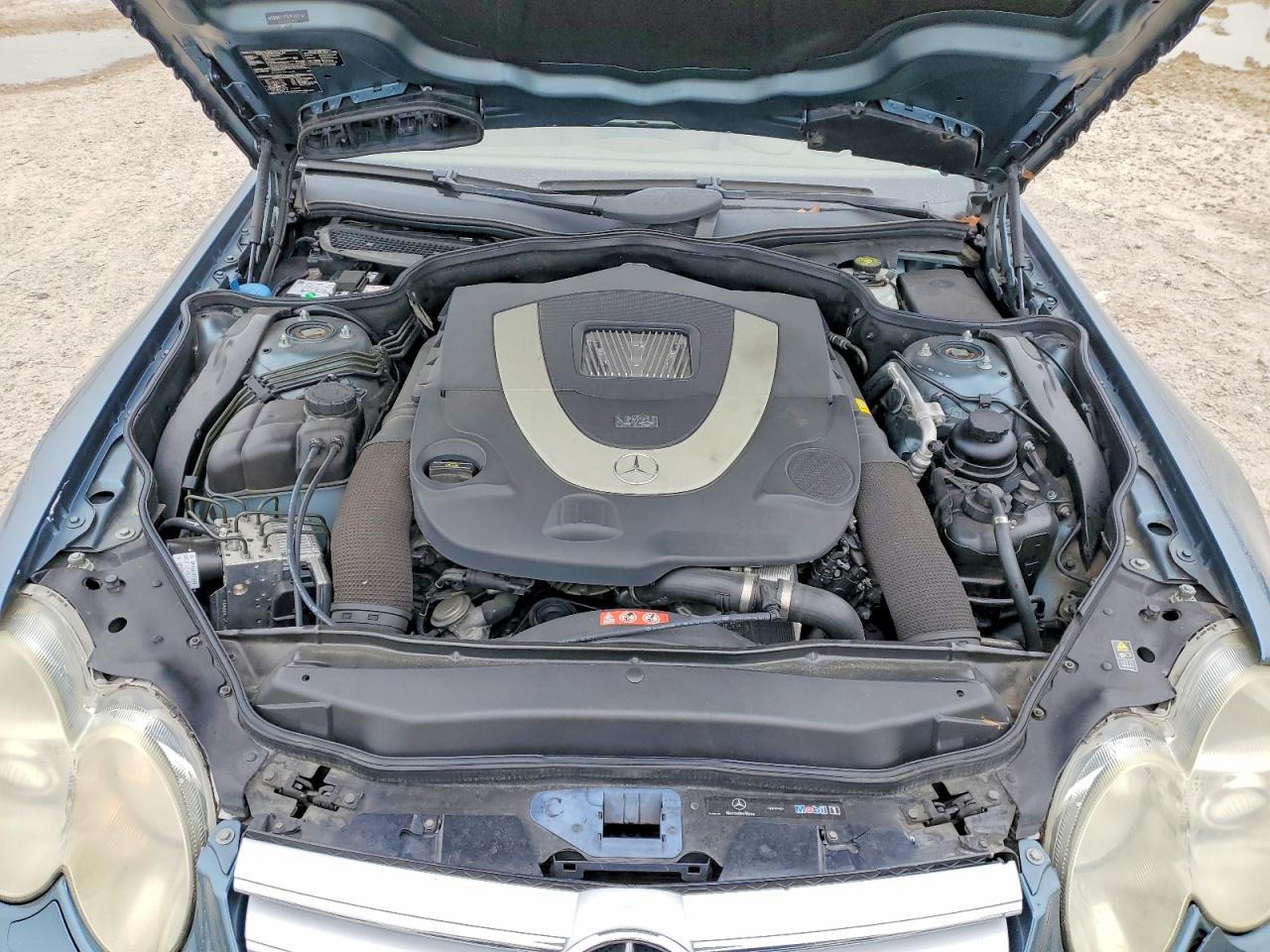 2007 Mercedes-benz Sl 550 Blue vin: WDBSK71F37F132741