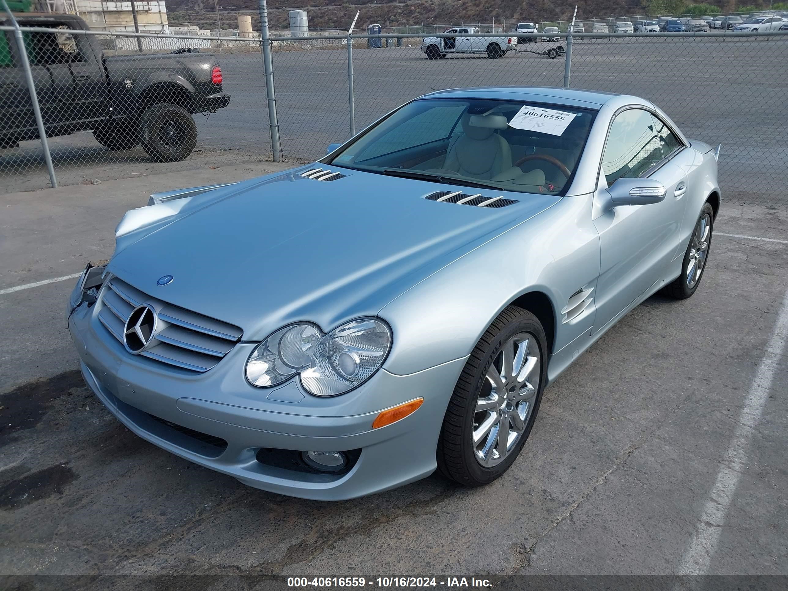 2007 Mercedes-benz Sl 550   Blue vin: WDBSK71F37F132867