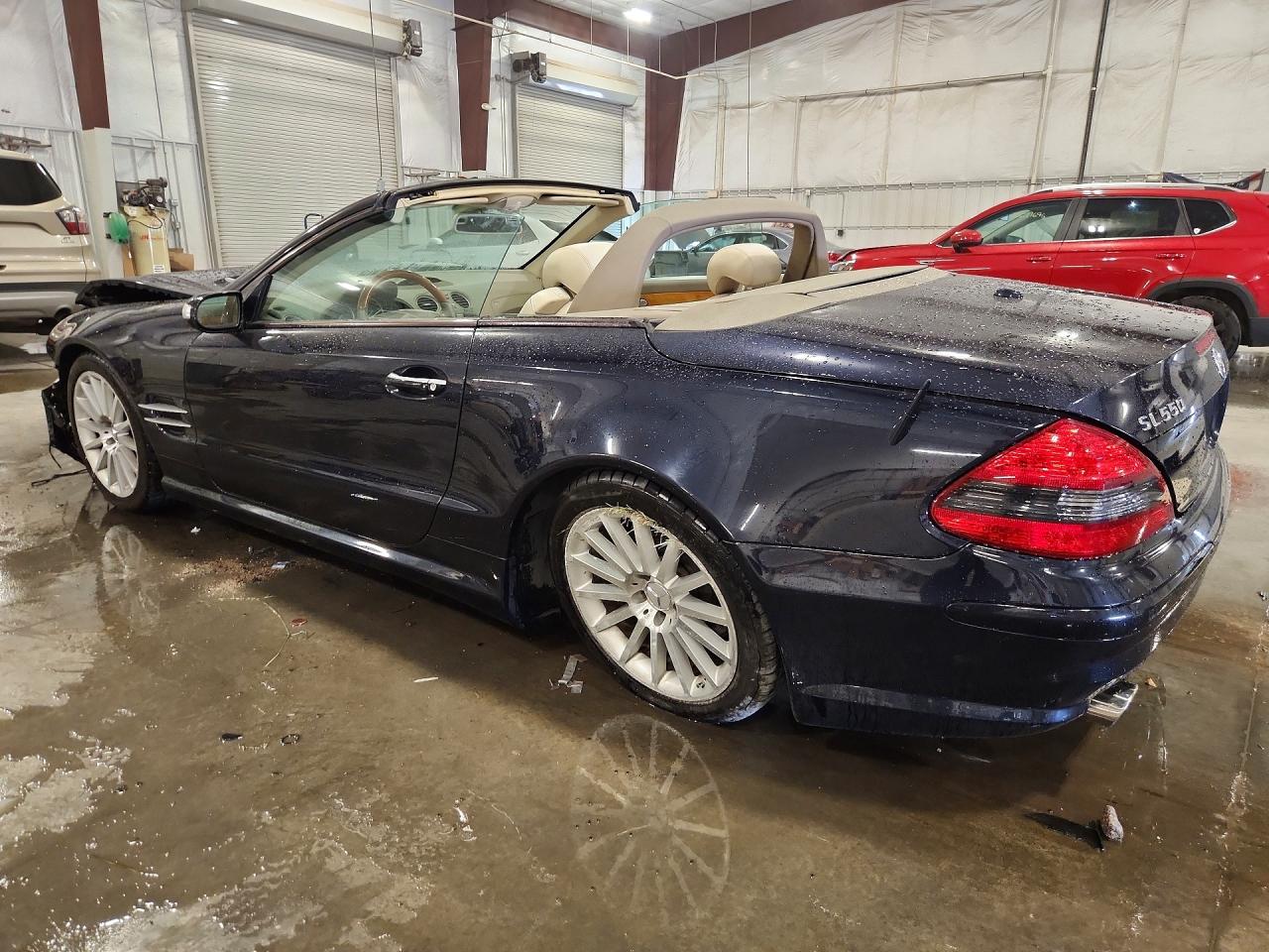 2008 Mercedes-benz Sl 550 Blue vin: WDBSK71F38F141599