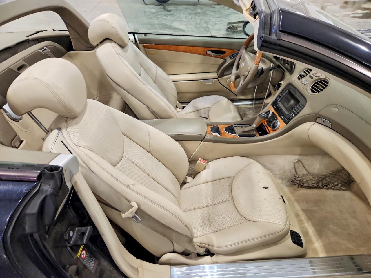 2008 Mercedes-benz Sl 550 Blue vin: WDBSK71F38F141599