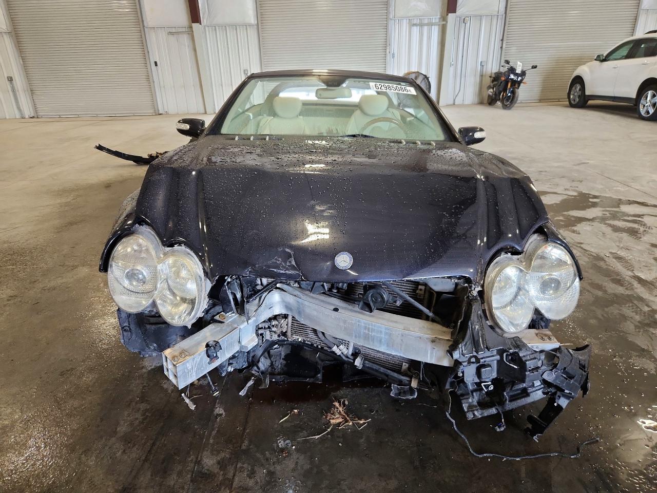 2008 Mercedes-benz Sl 550 Blue vin: WDBSK71F38F141599