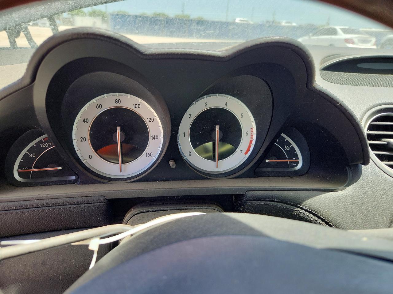 2009 Mercedes-benz Sl 550 Black vin: WDBSK71F39F150238