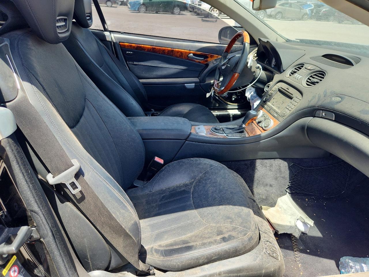 2009 Mercedes-benz Sl 550 Black vin: WDBSK71F39F150238