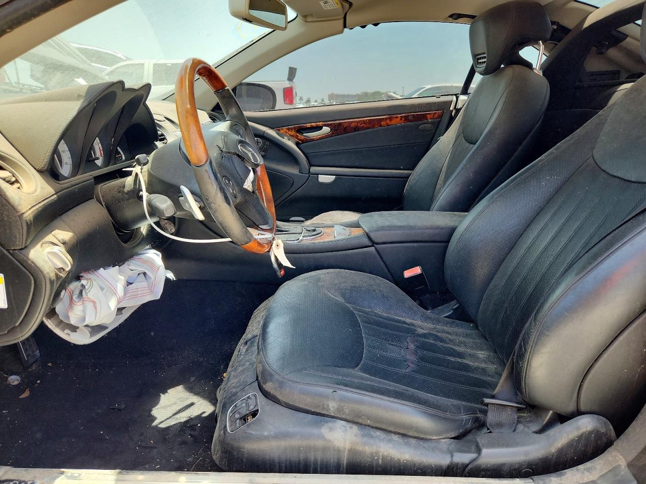 2009 Mercedes-benz Sl 550 Black vin: WDBSK71F39F150238