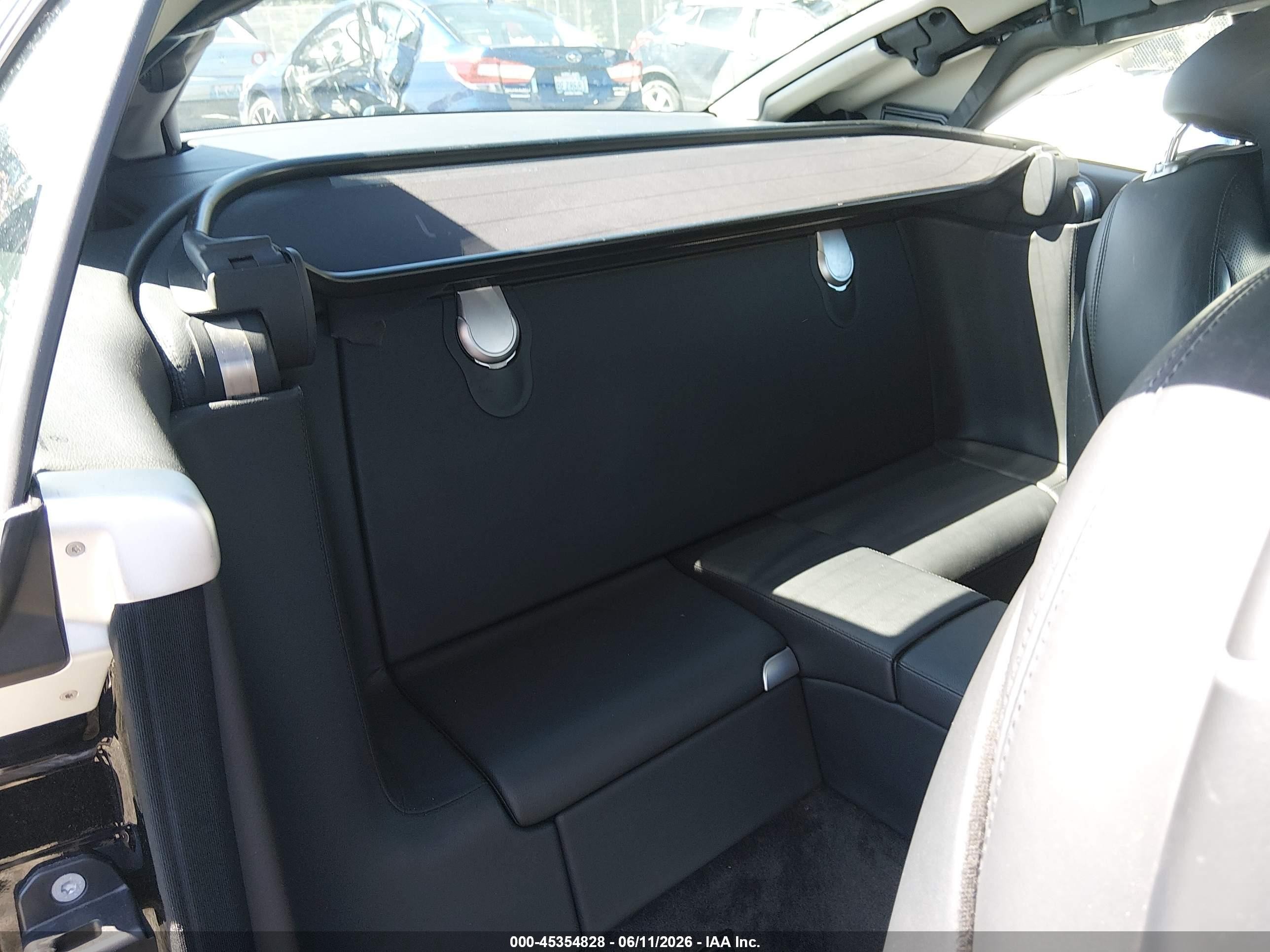 2009 Mercedes-benz Sl 550   Black vin: WDBSK71F39F152975