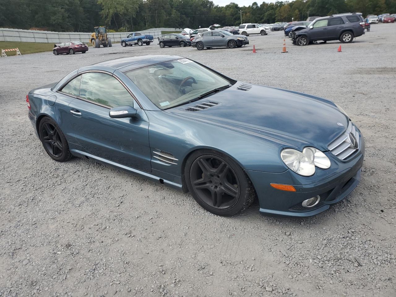 2007 Mercedes-benz Sl 550 Blue vin: WDBSK71F47F121005