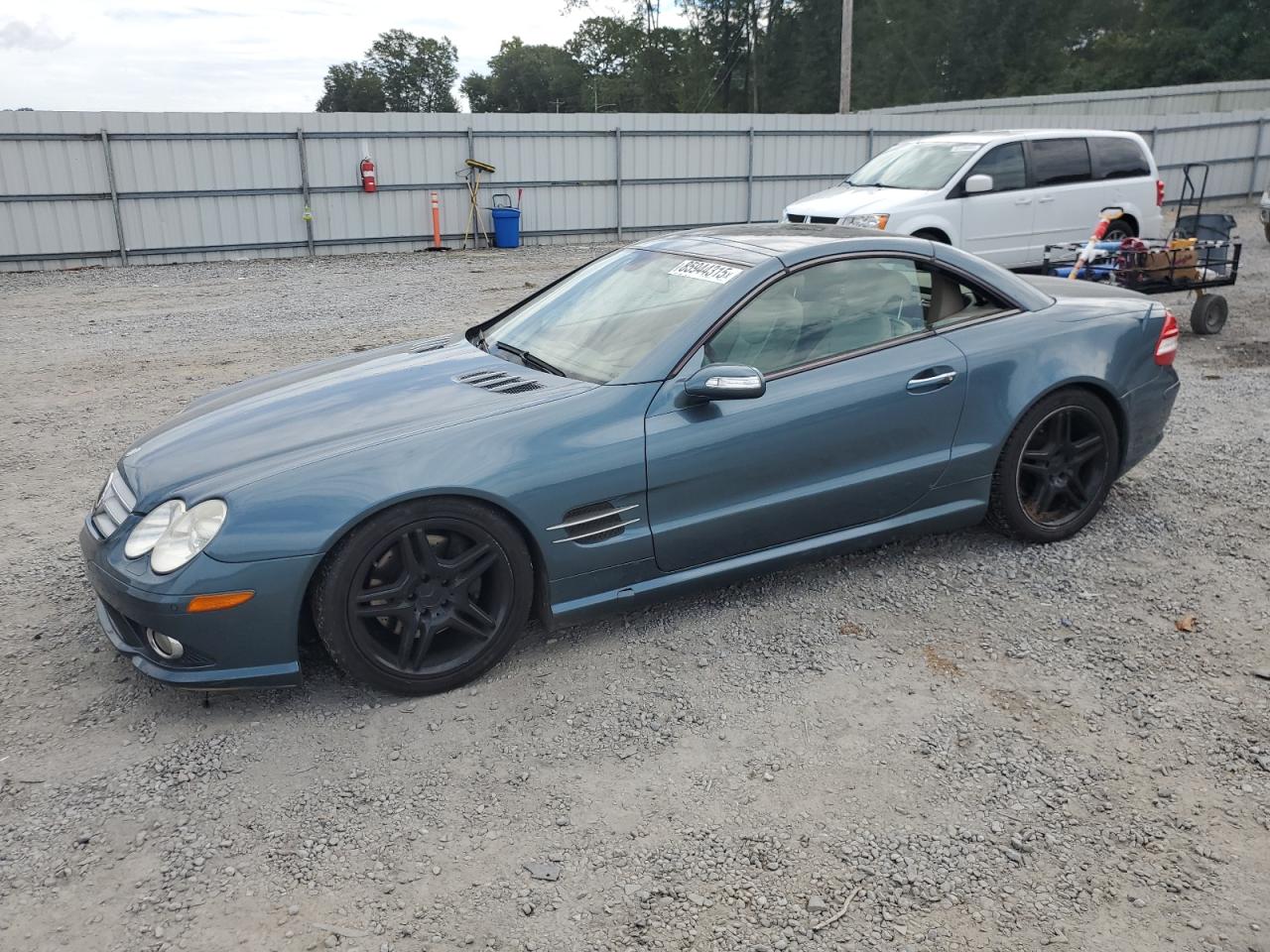 2007 Mercedes-benz Sl 550 Blue vin: WDBSK71F47F121005