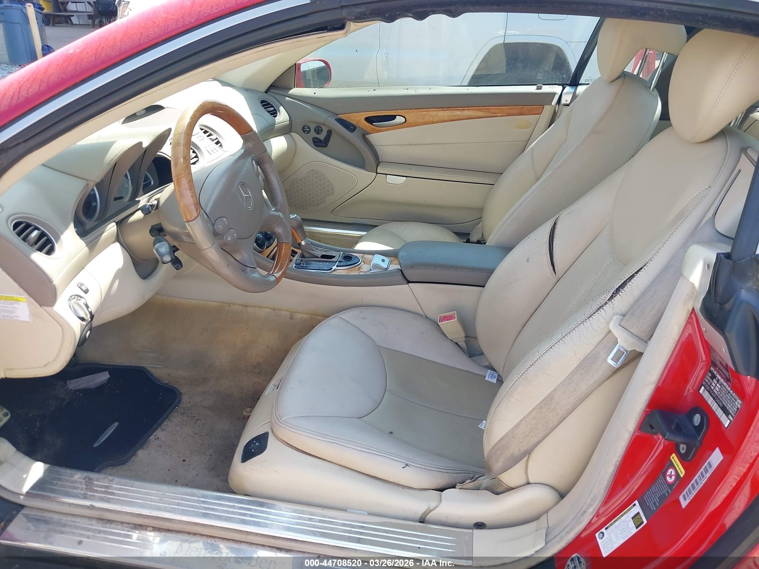 2007 Mercedes-benz Sl 550   Красный vin: WDBSK71F47F124390