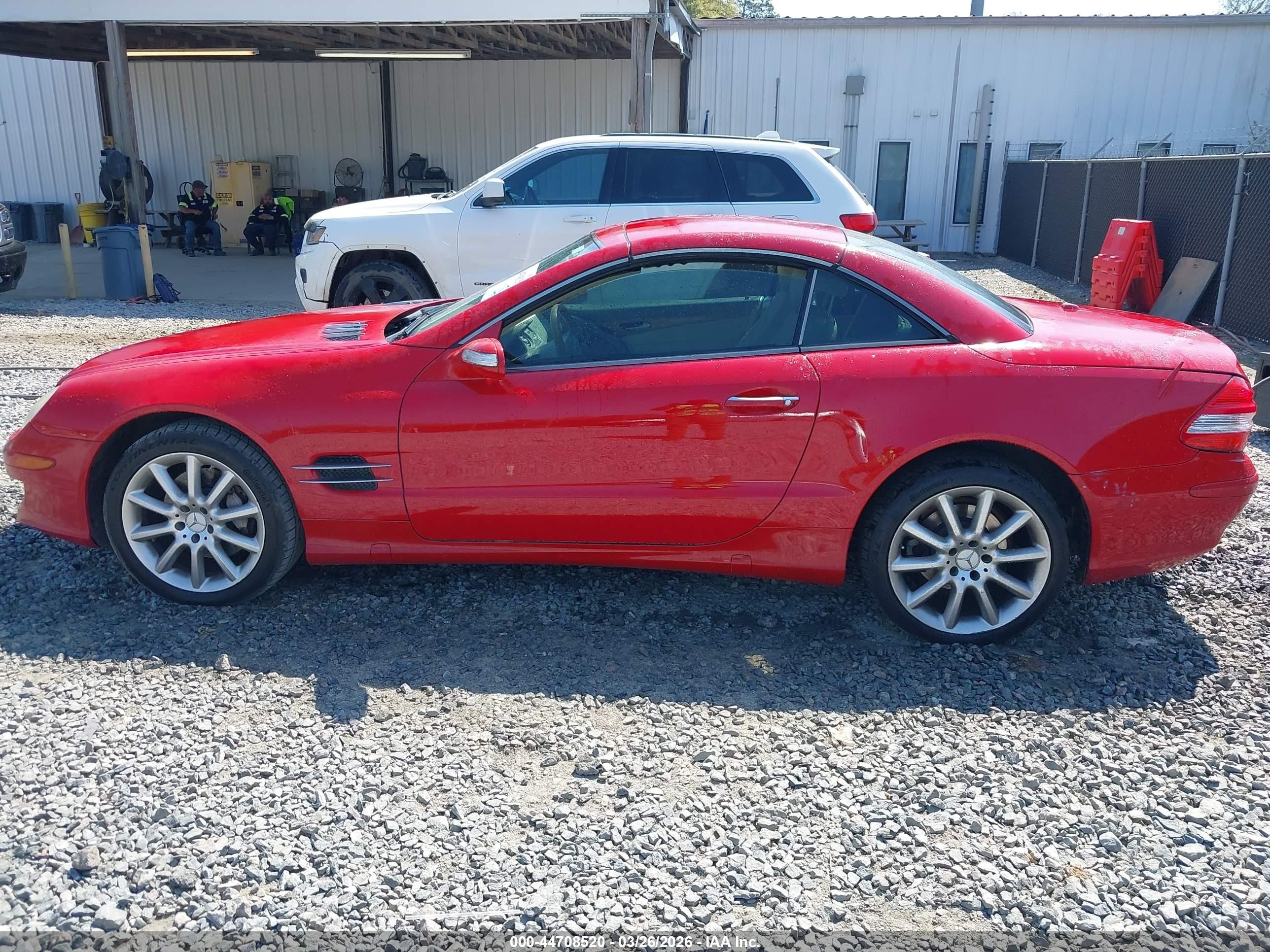 2007 Mercedes-benz Sl 550   Красный vin: WDBSK71F47F124390