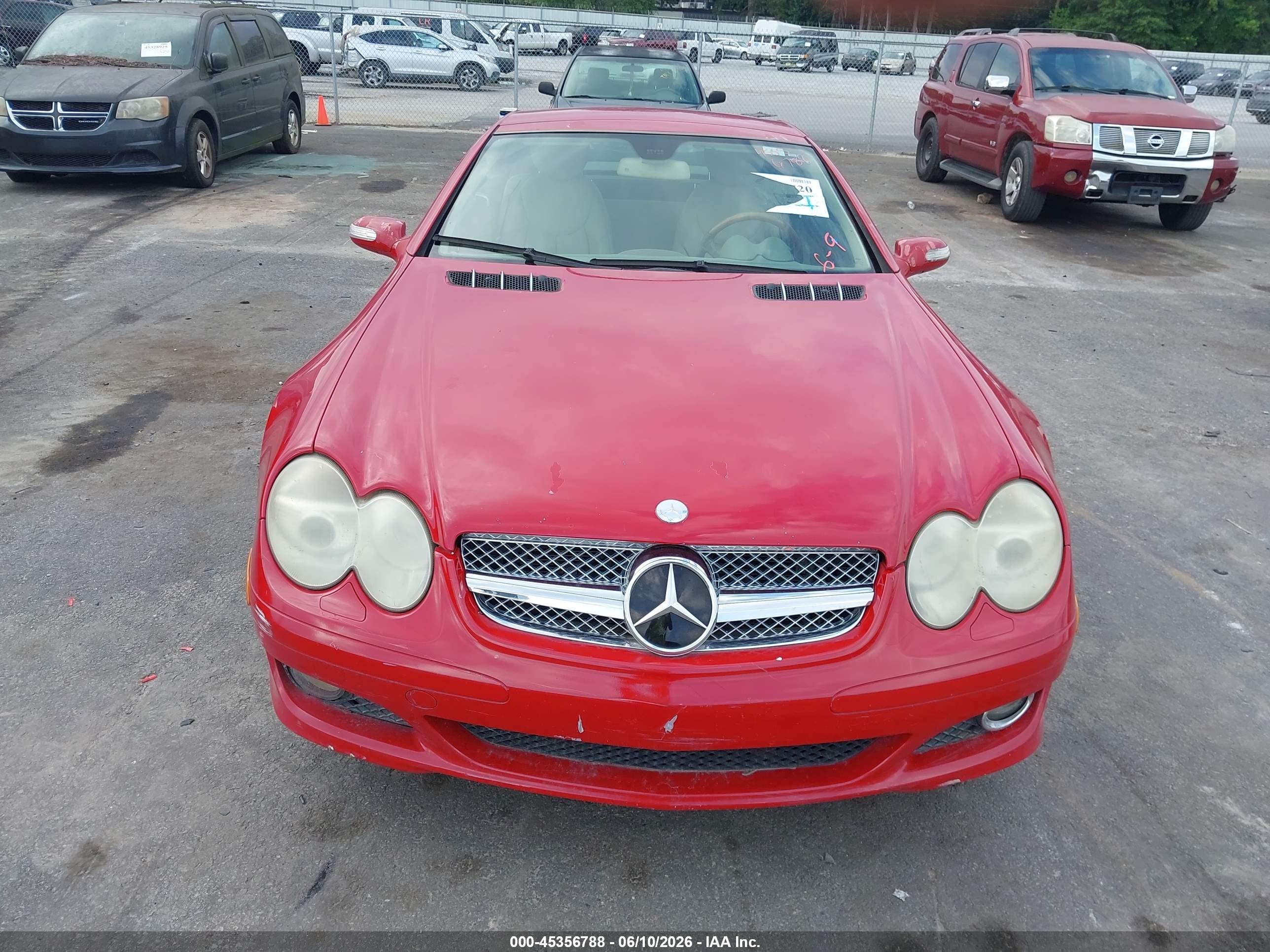 2007 Mercedes-benz Sl 550   Red vin: WDBSK71F47F124390